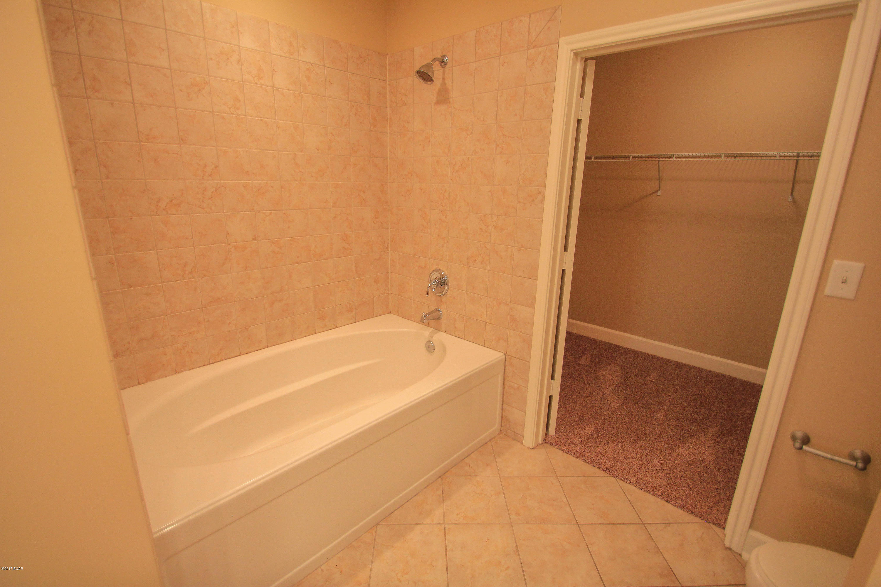 Island Reserve - Residential Lease