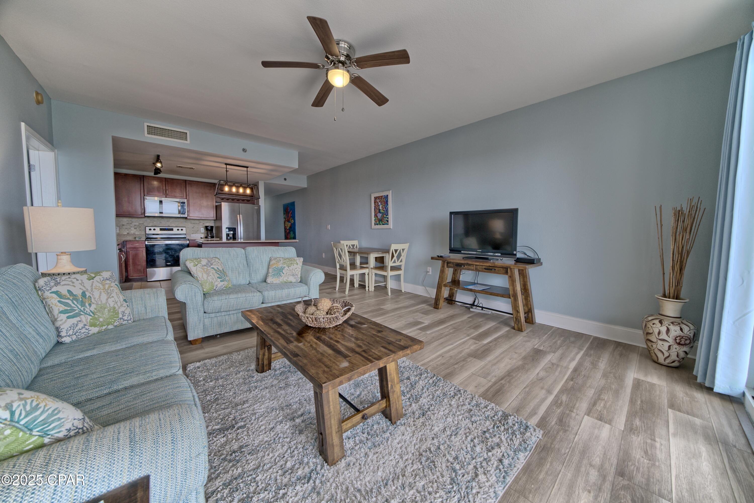 Laketown Wharf - Residential