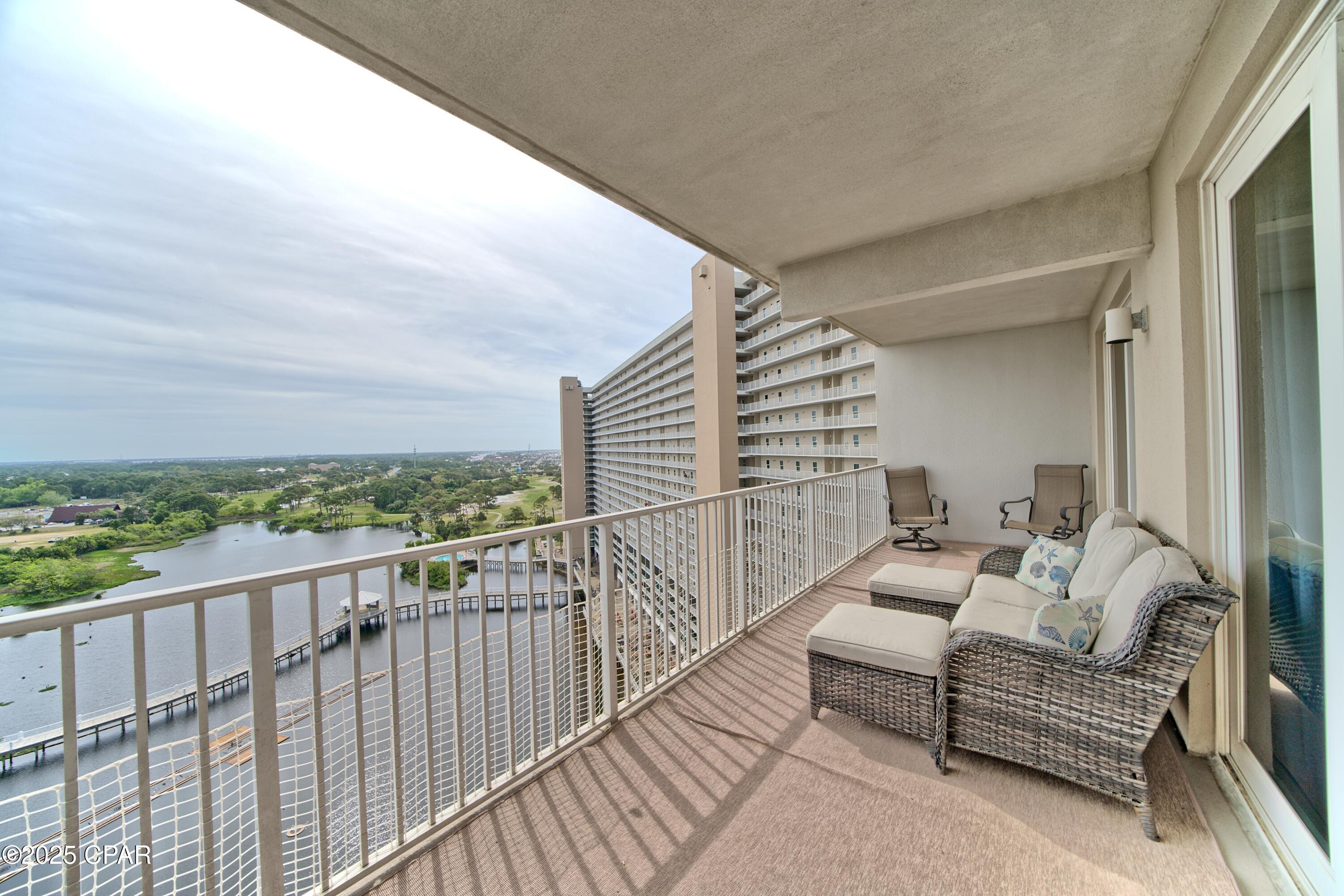 Laketown Wharf - Residential