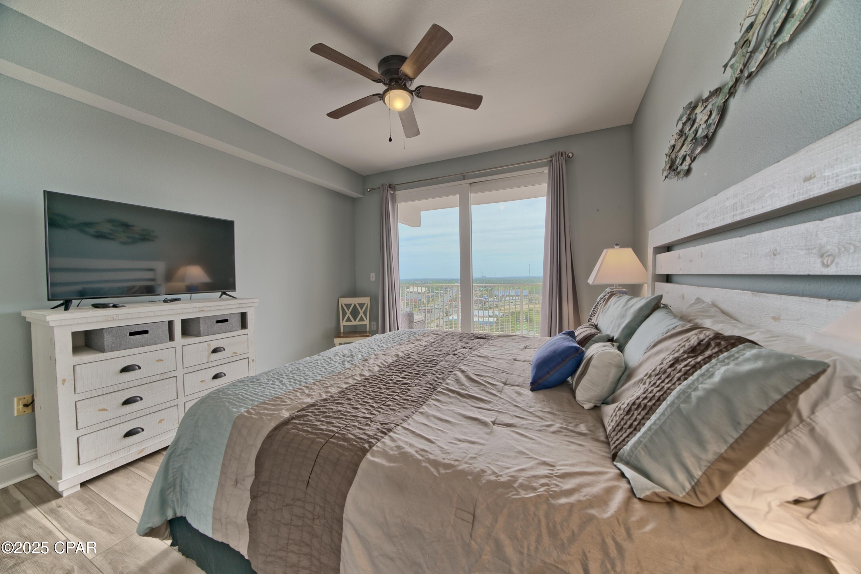 Laketown Wharf - Residential