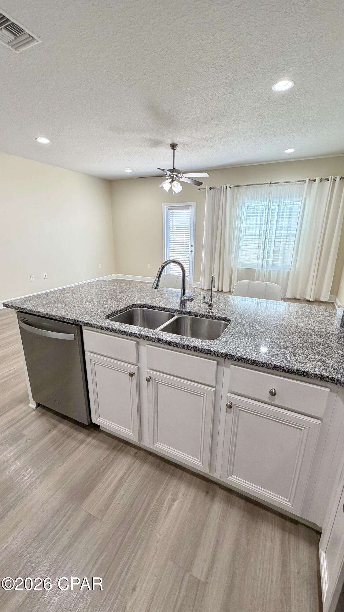 Hathaway Townhomes - Residential Lease