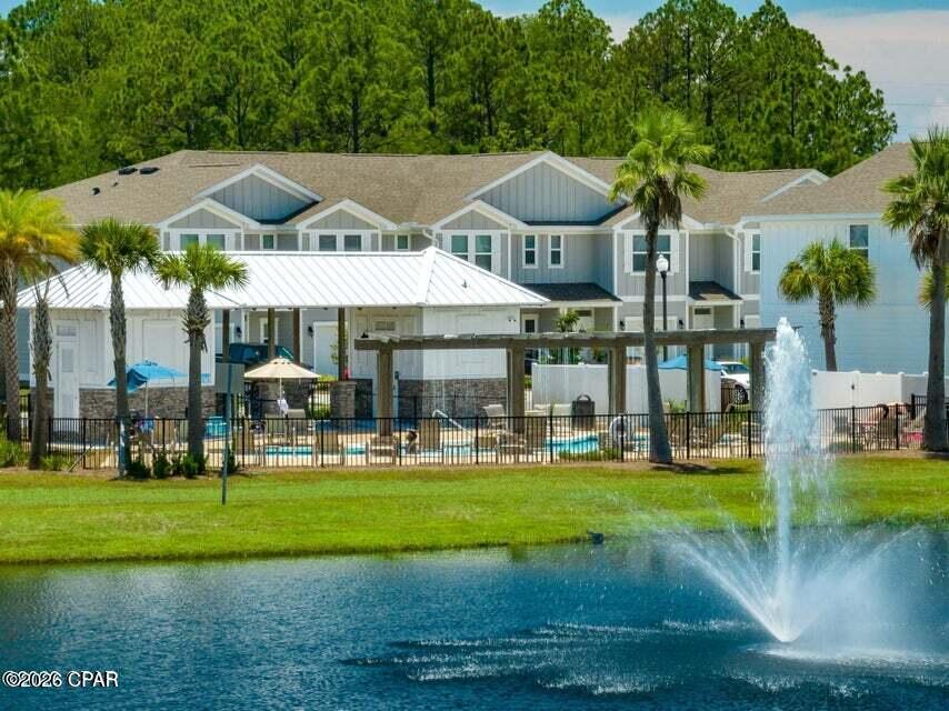 Hathaway Townhomes - Residential Lease
