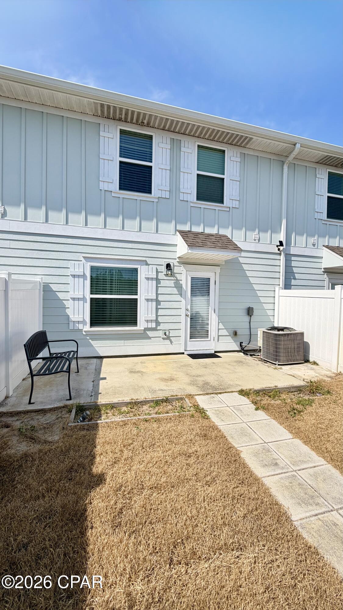 Hathaway Townhomes - Residential Lease