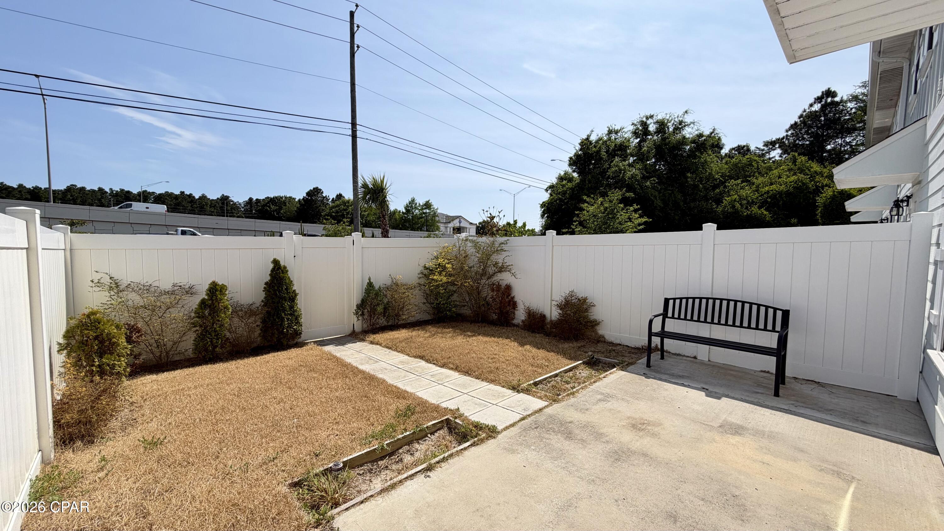 Hathaway Townhomes - Residential Lease