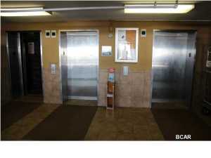 Twin Palms Resort - Residential