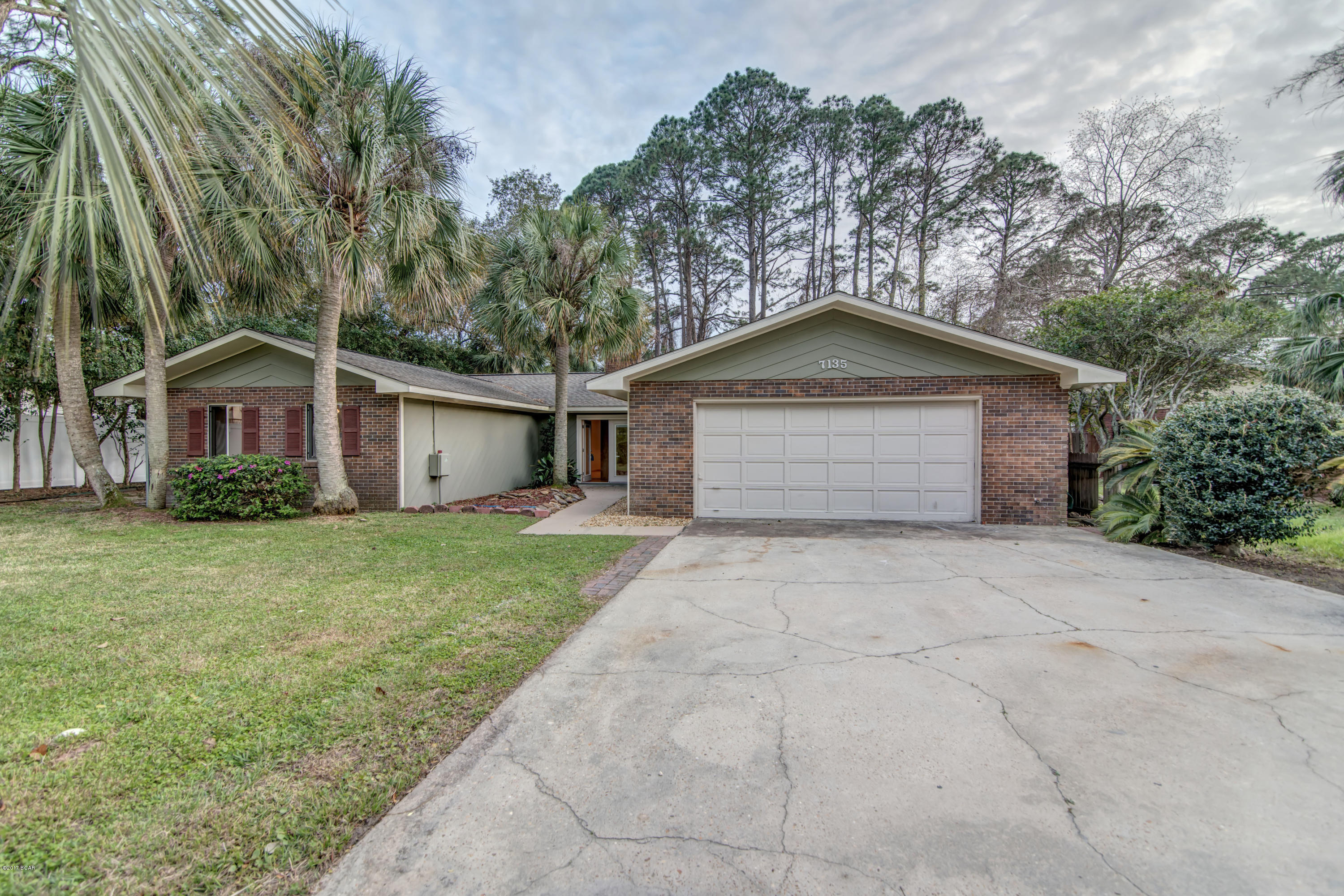 Grand Lagoon Banks - Residential