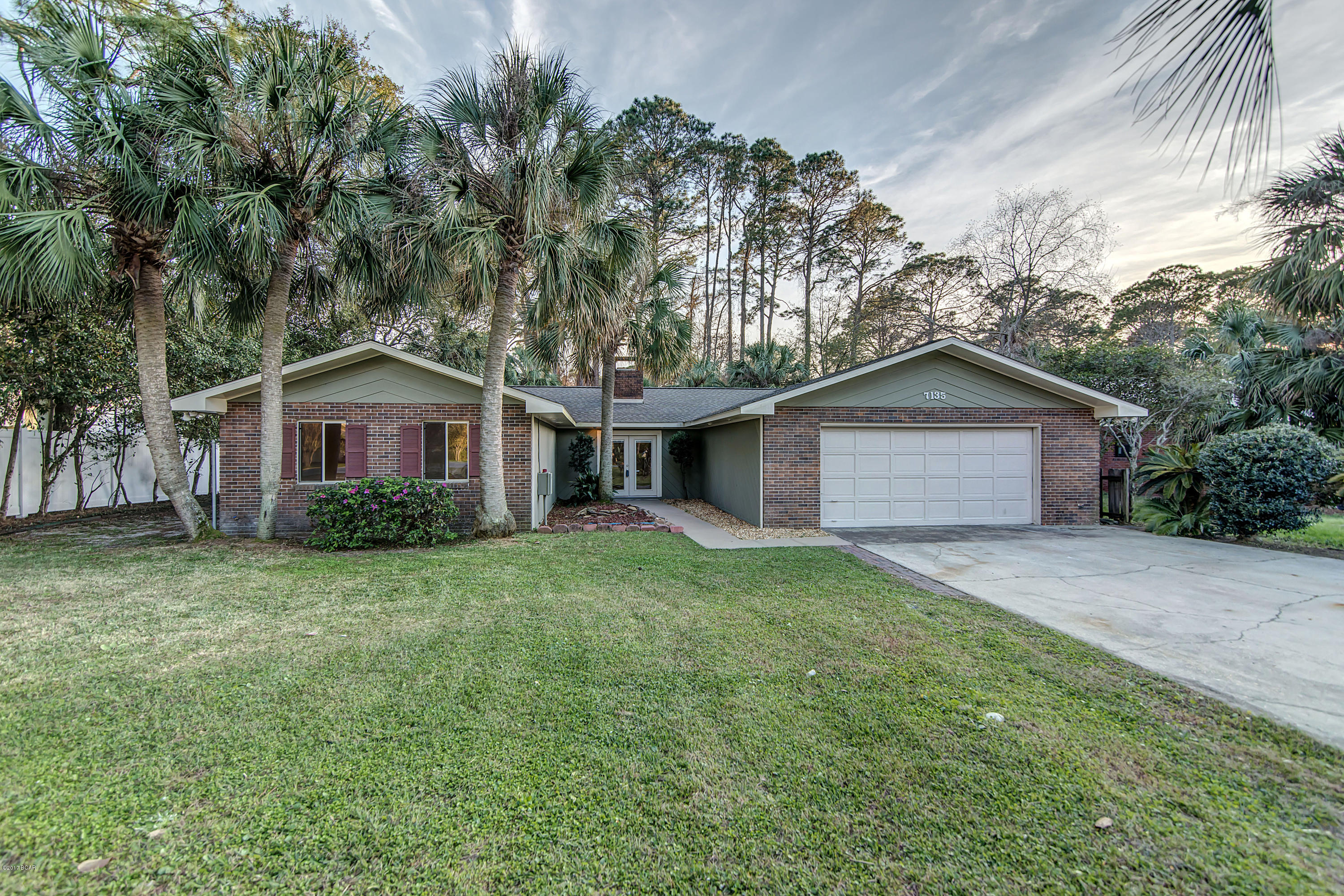 Grand Lagoon Banks - Residential