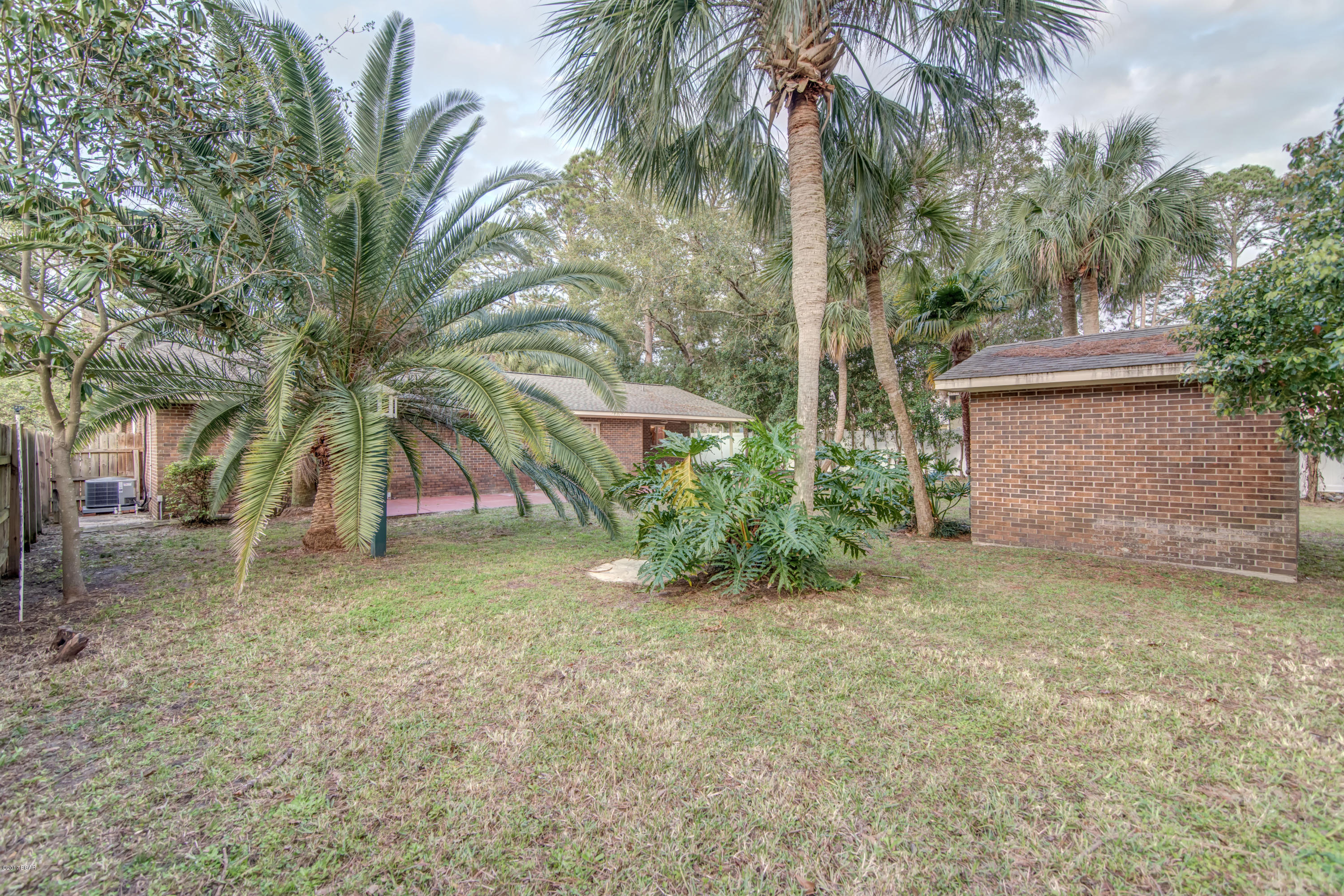 Grand Lagoon Banks - Residential