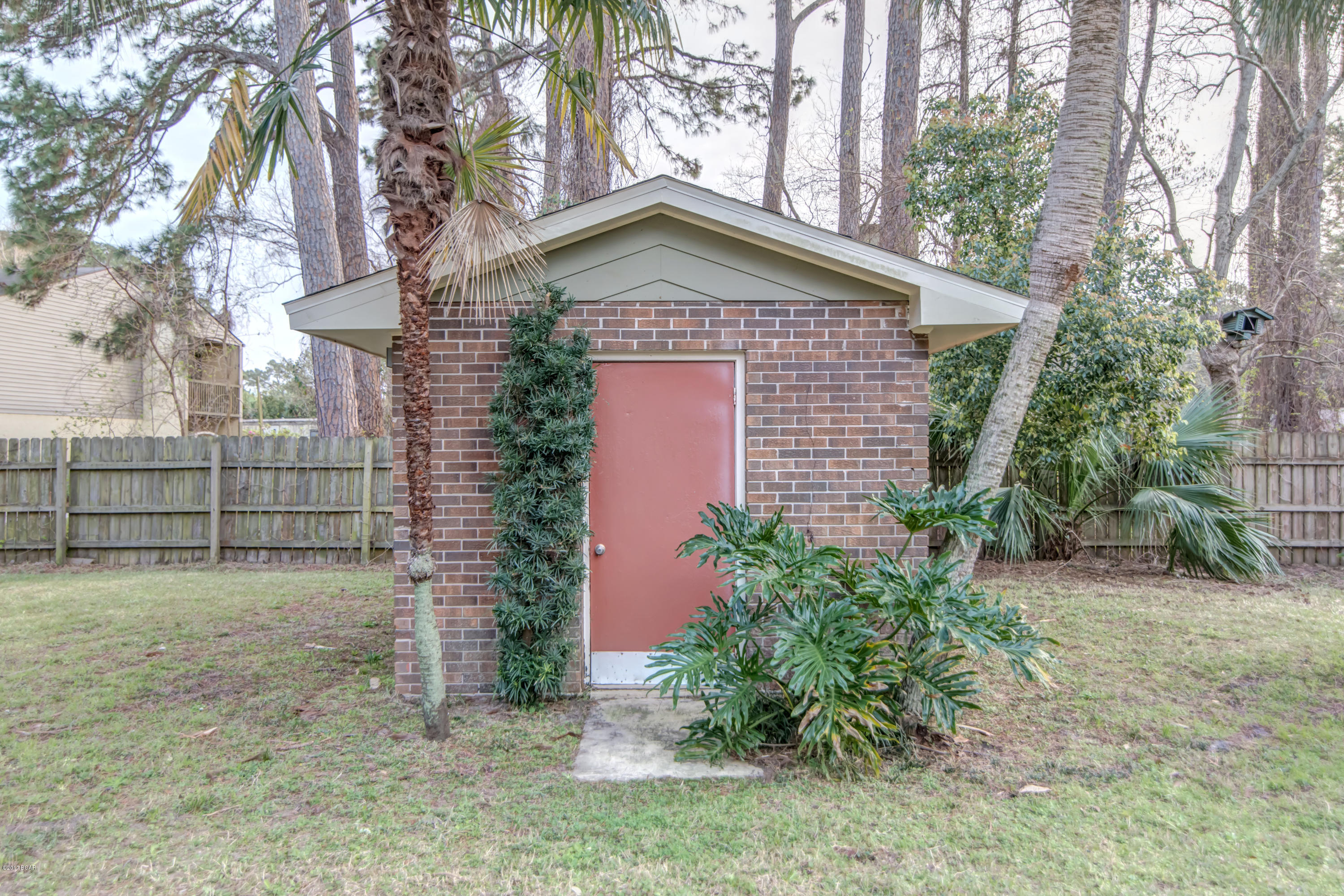 Grand Lagoon Banks - Residential