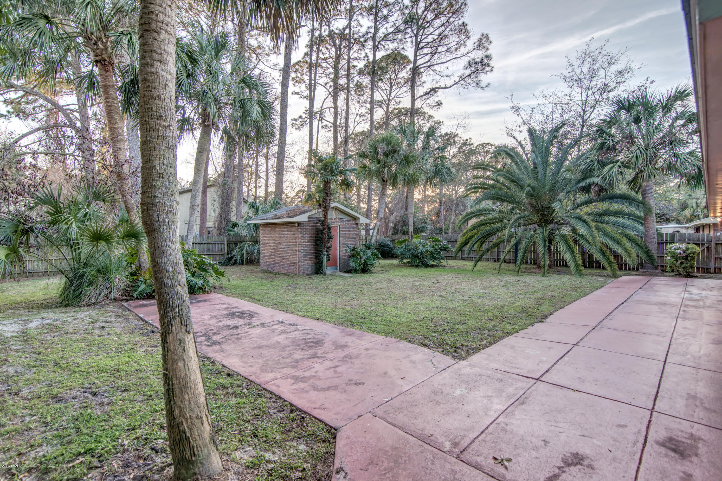 Grand Lagoon Banks - Residential