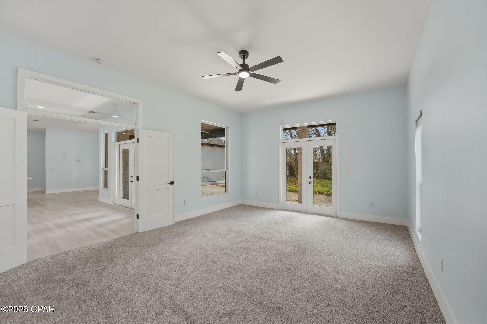 Country Club Harbour Estates - Residential