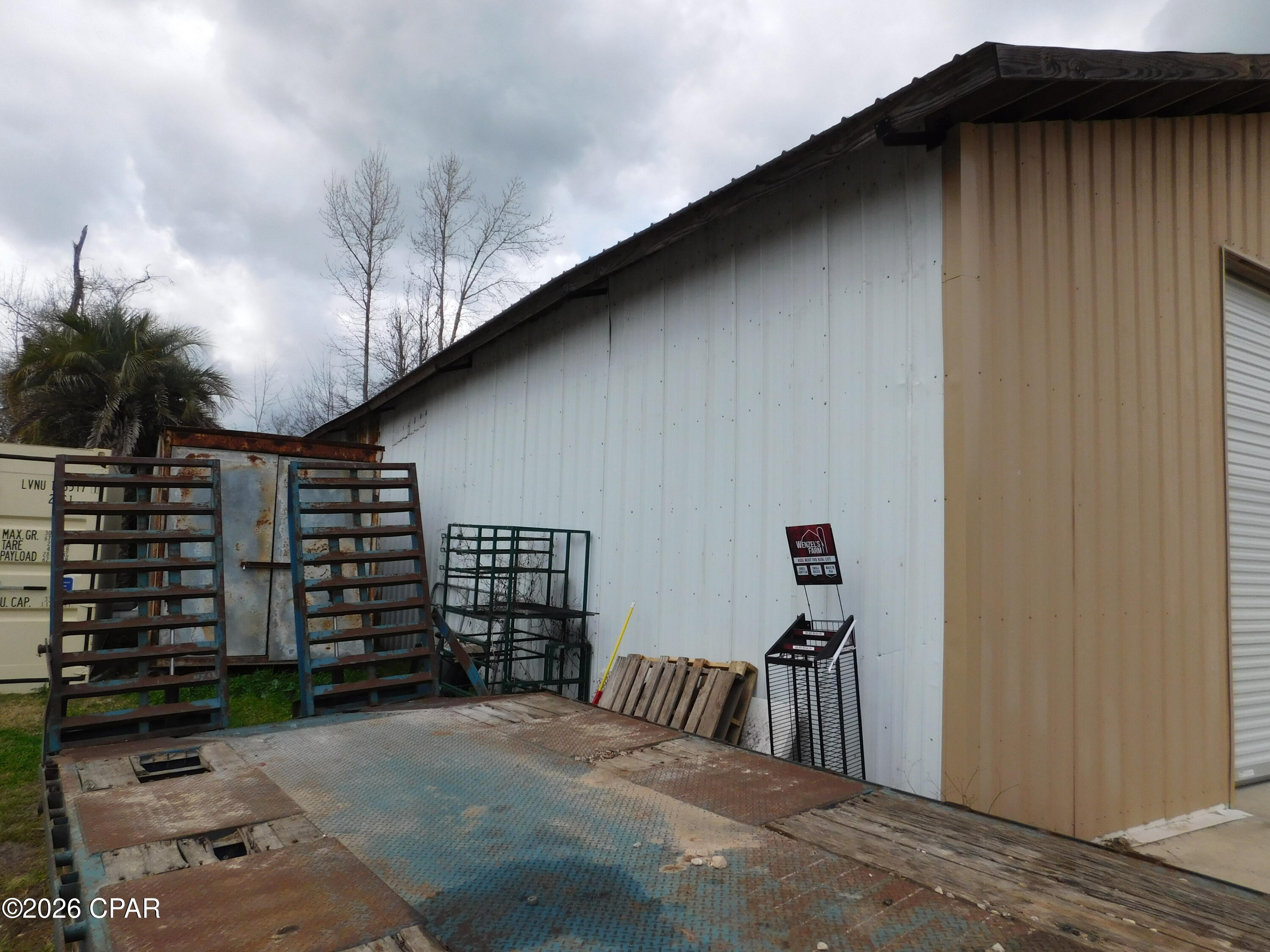 Green Hills - Commercial Sale