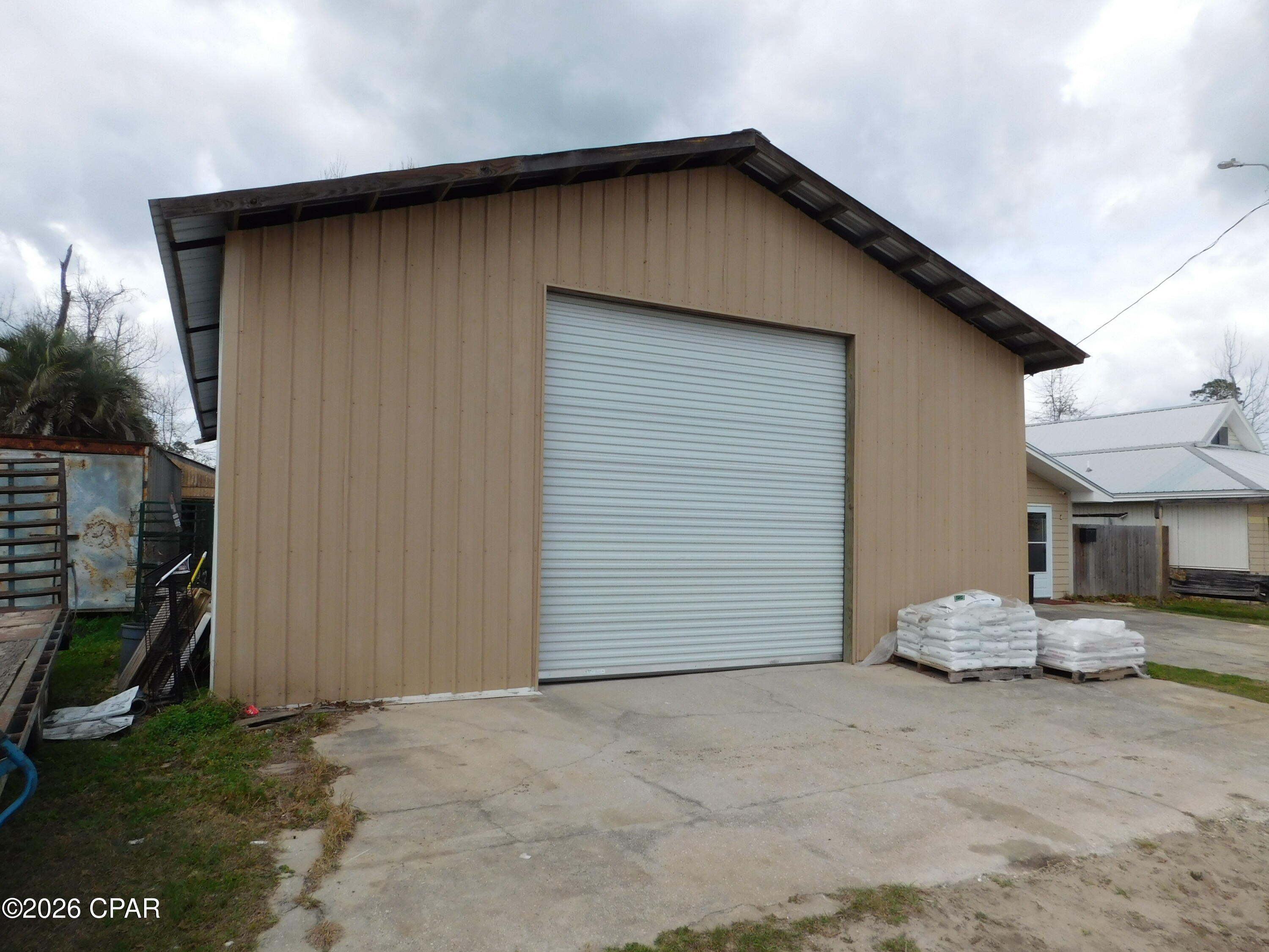 Green Hills - Commercial Sale