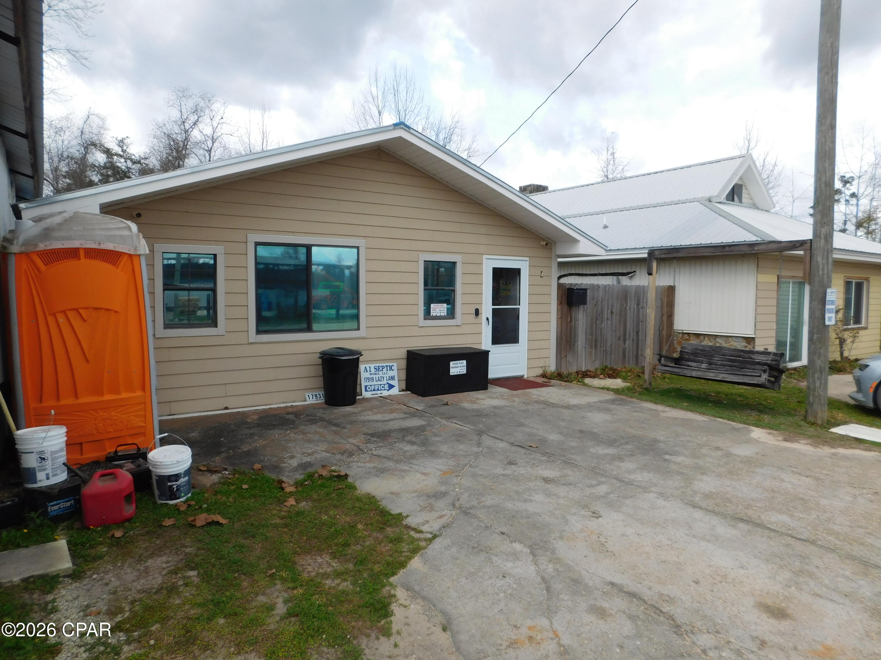 Green Hills - Commercial Sale