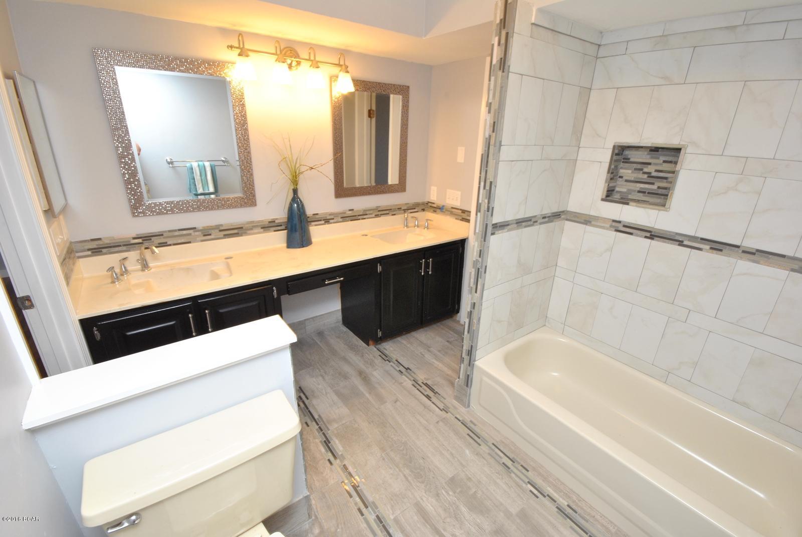 Holiday Beach Unit 15 - Residential