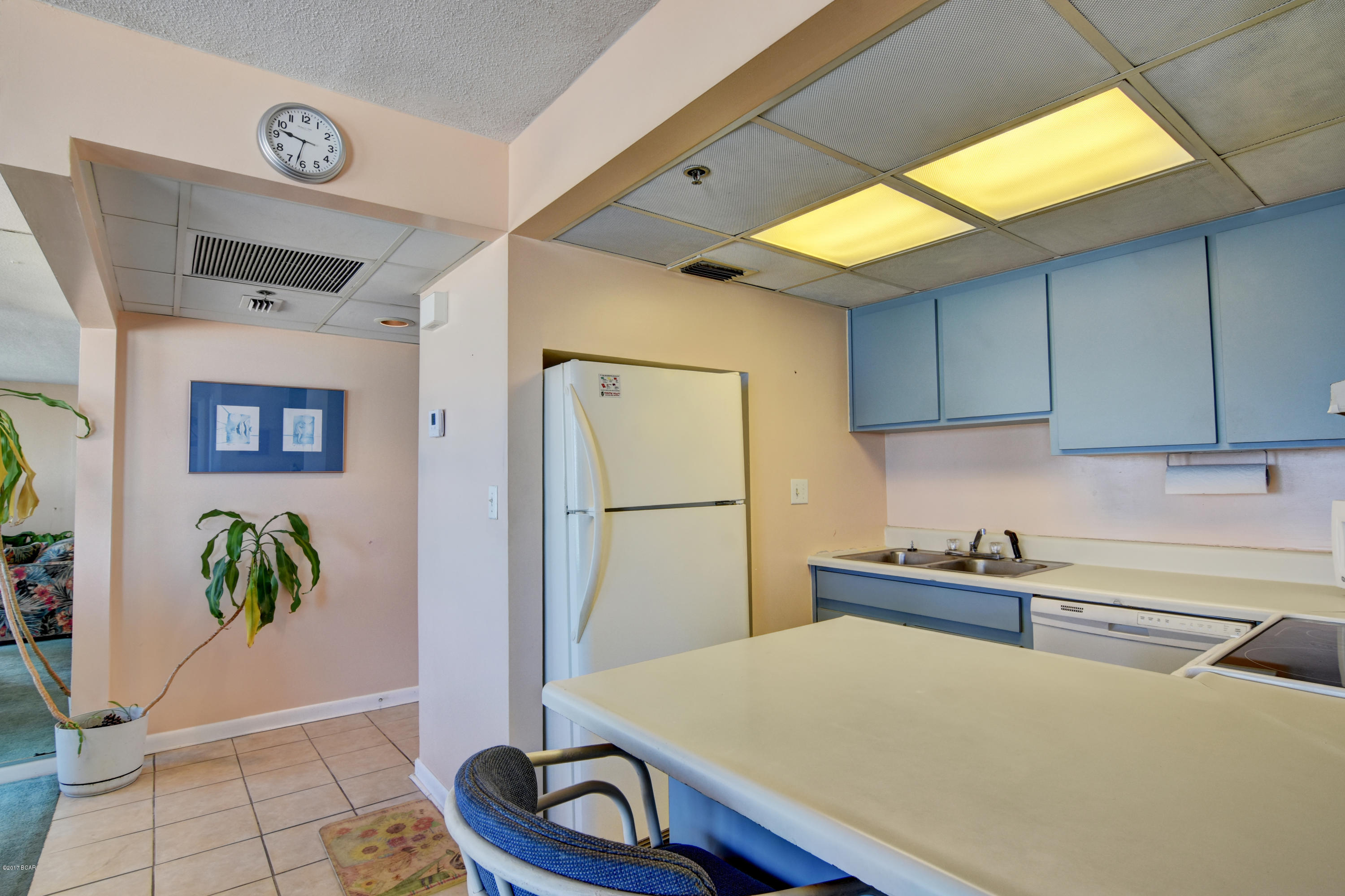 Sunbird Condo - Residential