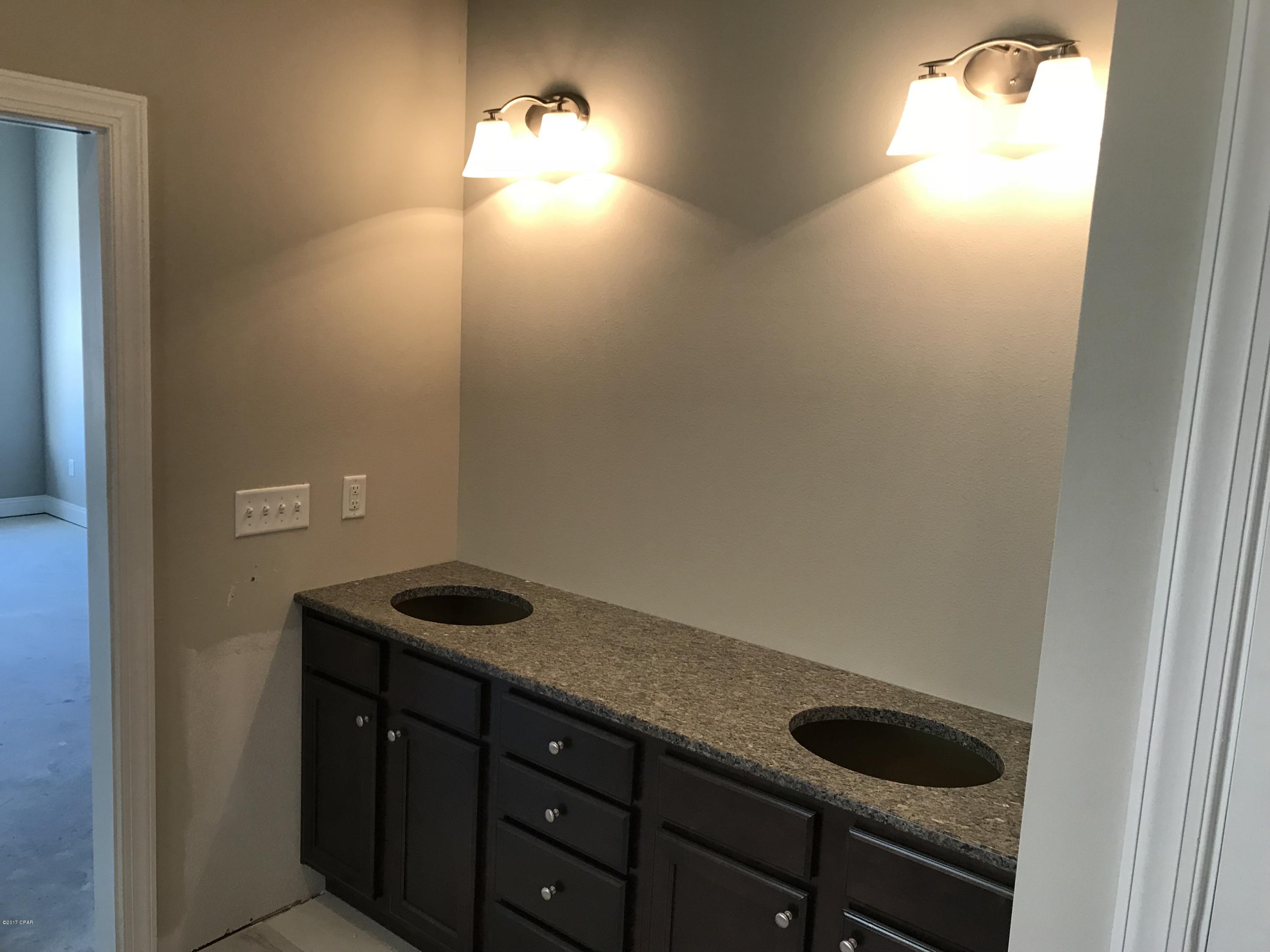 The Meadows & The Pointe - Residential