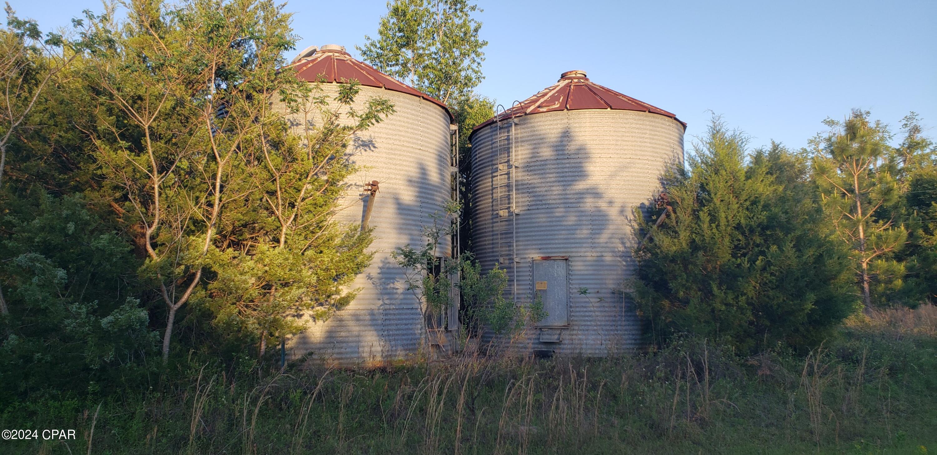 [No Recorded Subdiv] - Land