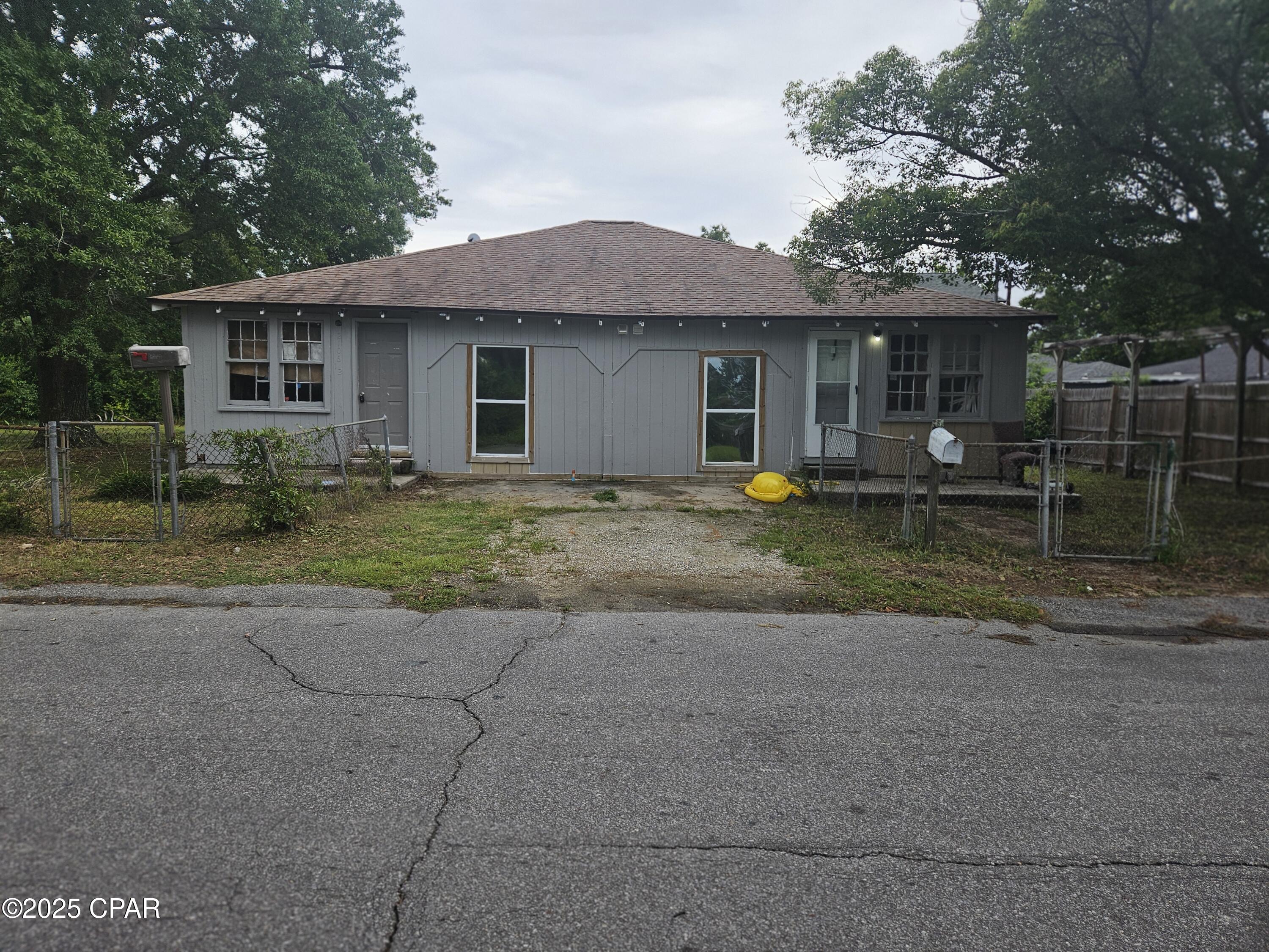 [No Recorded Subdiv] - Commercial Sale