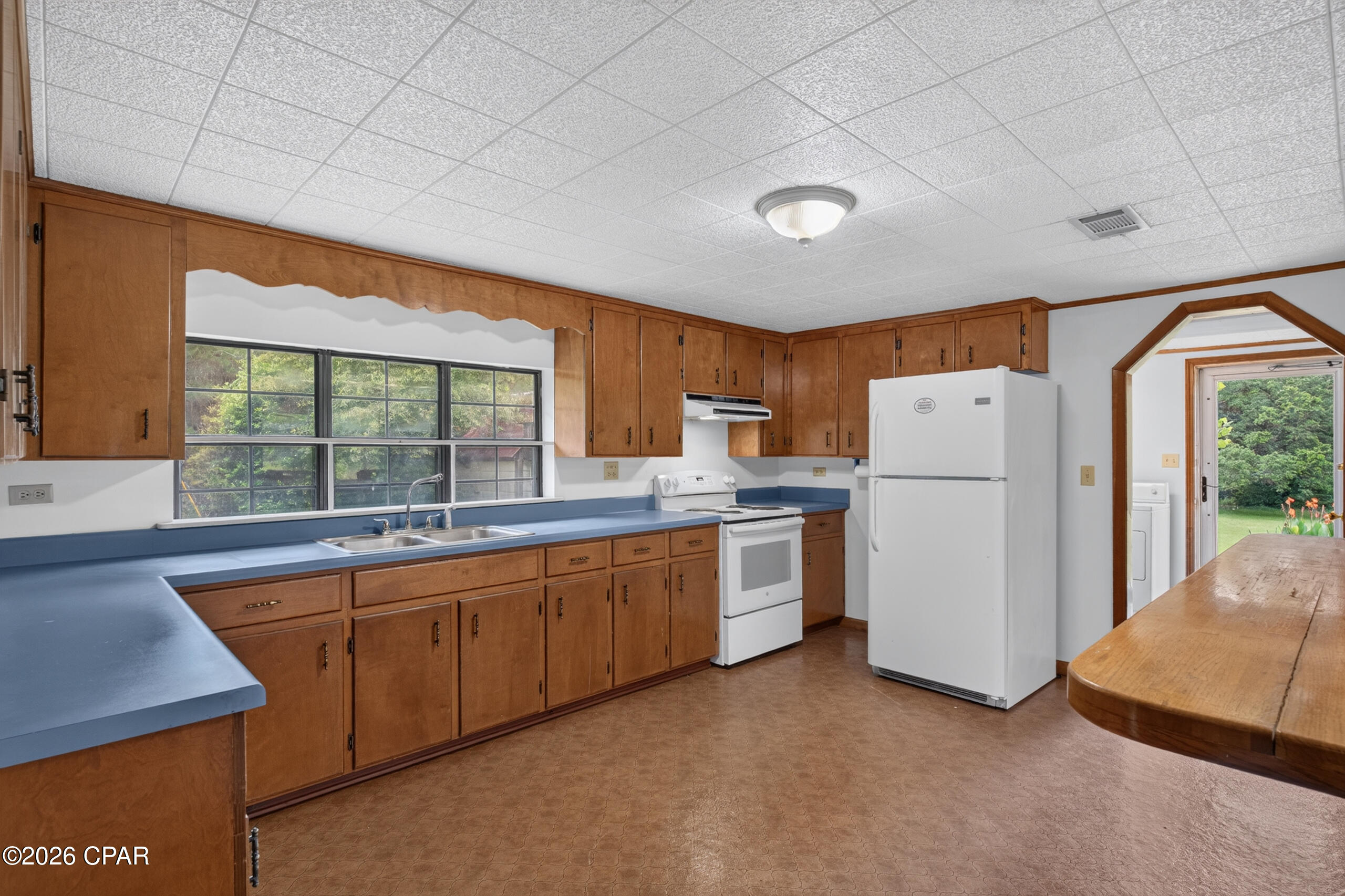 1229 Clearview Lane