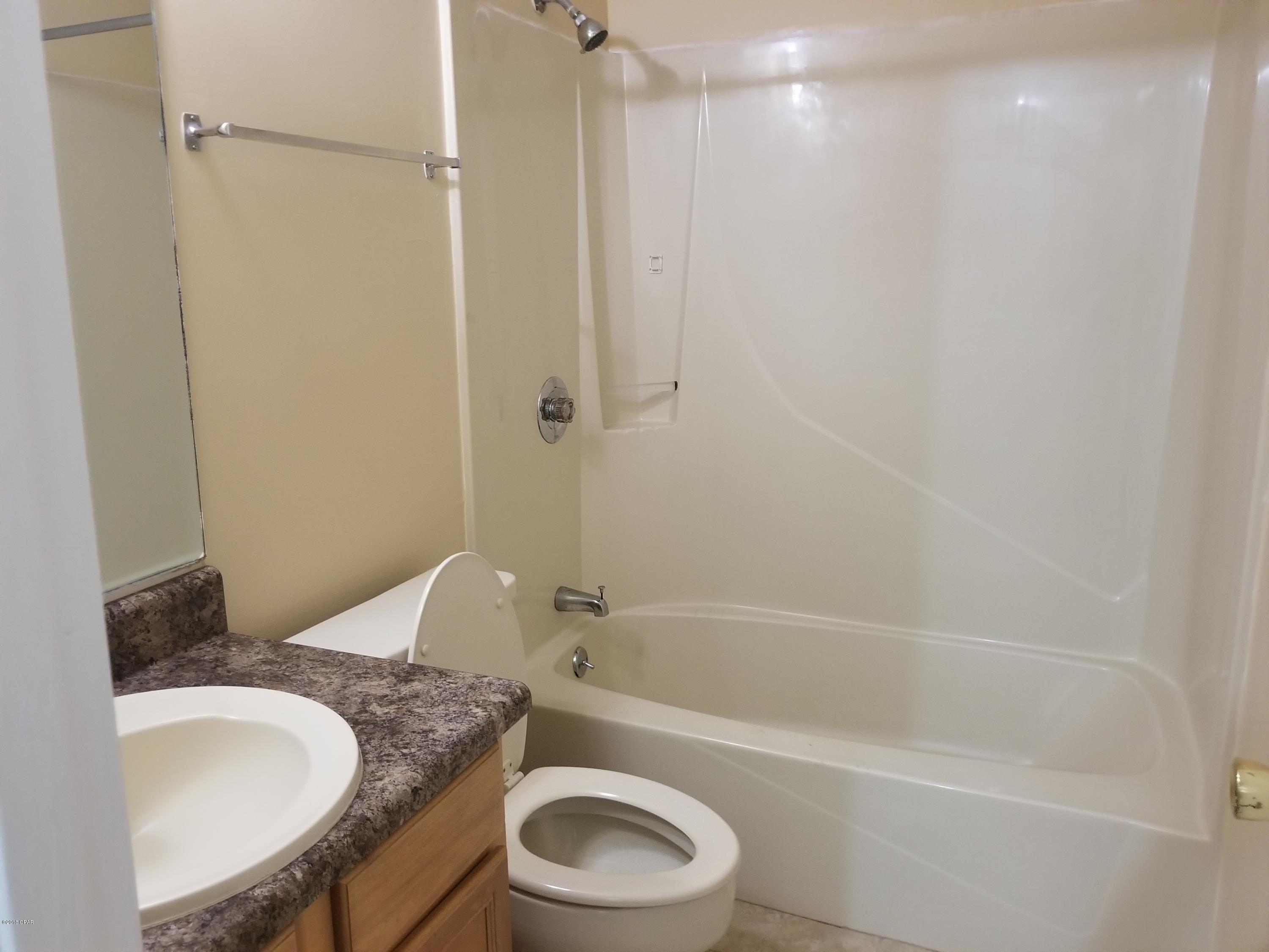 The Landings At Lake Caroline I - Residential Lease