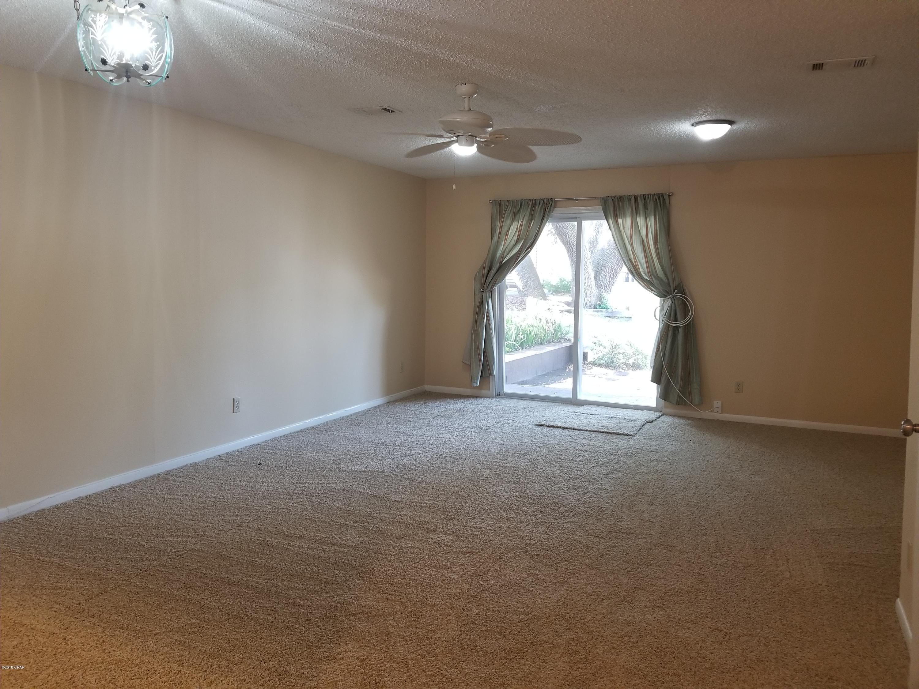 The Landings At Lake Caroline I - Residential Lease