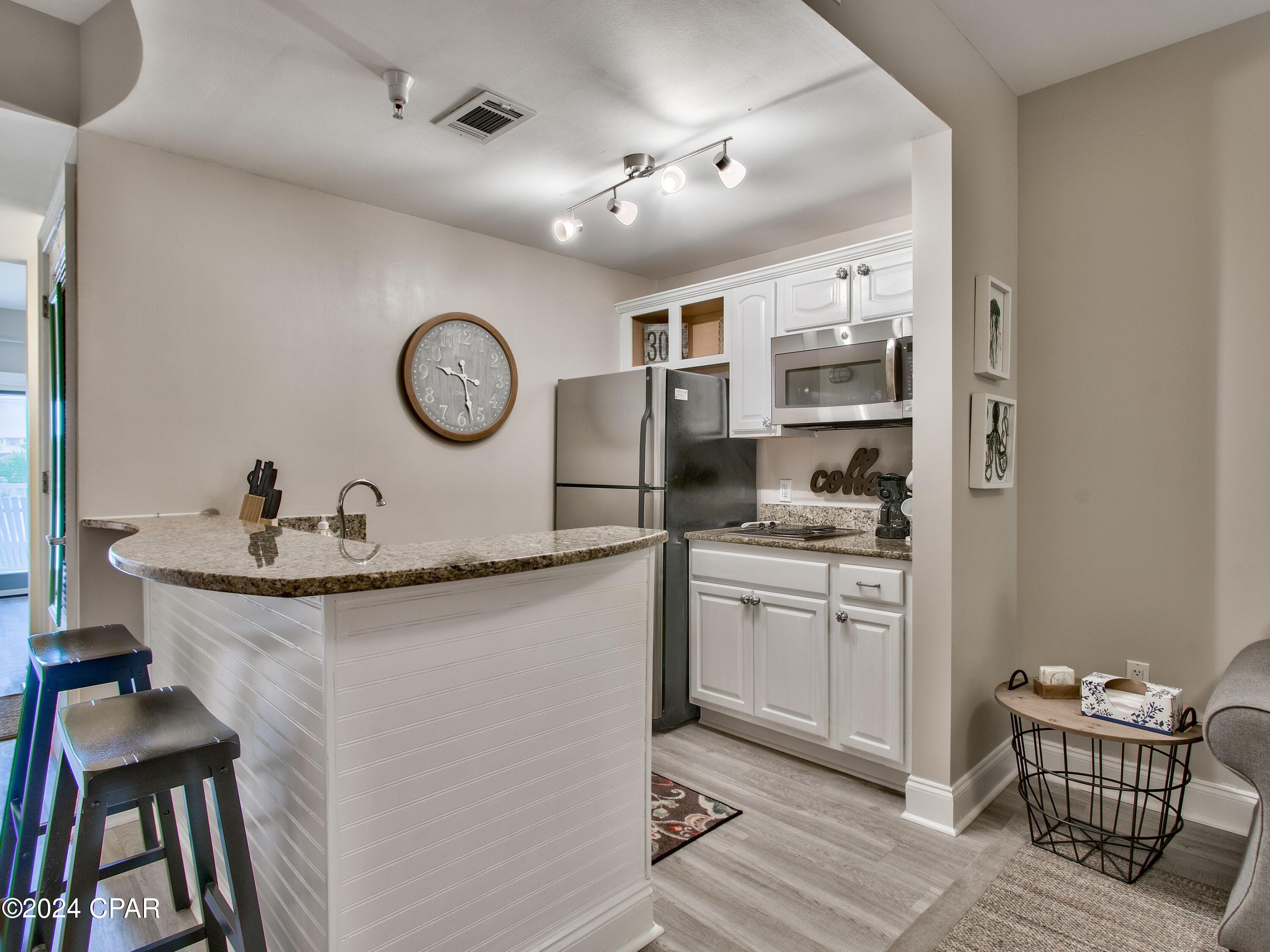 Carillon Beach Inn - Residential