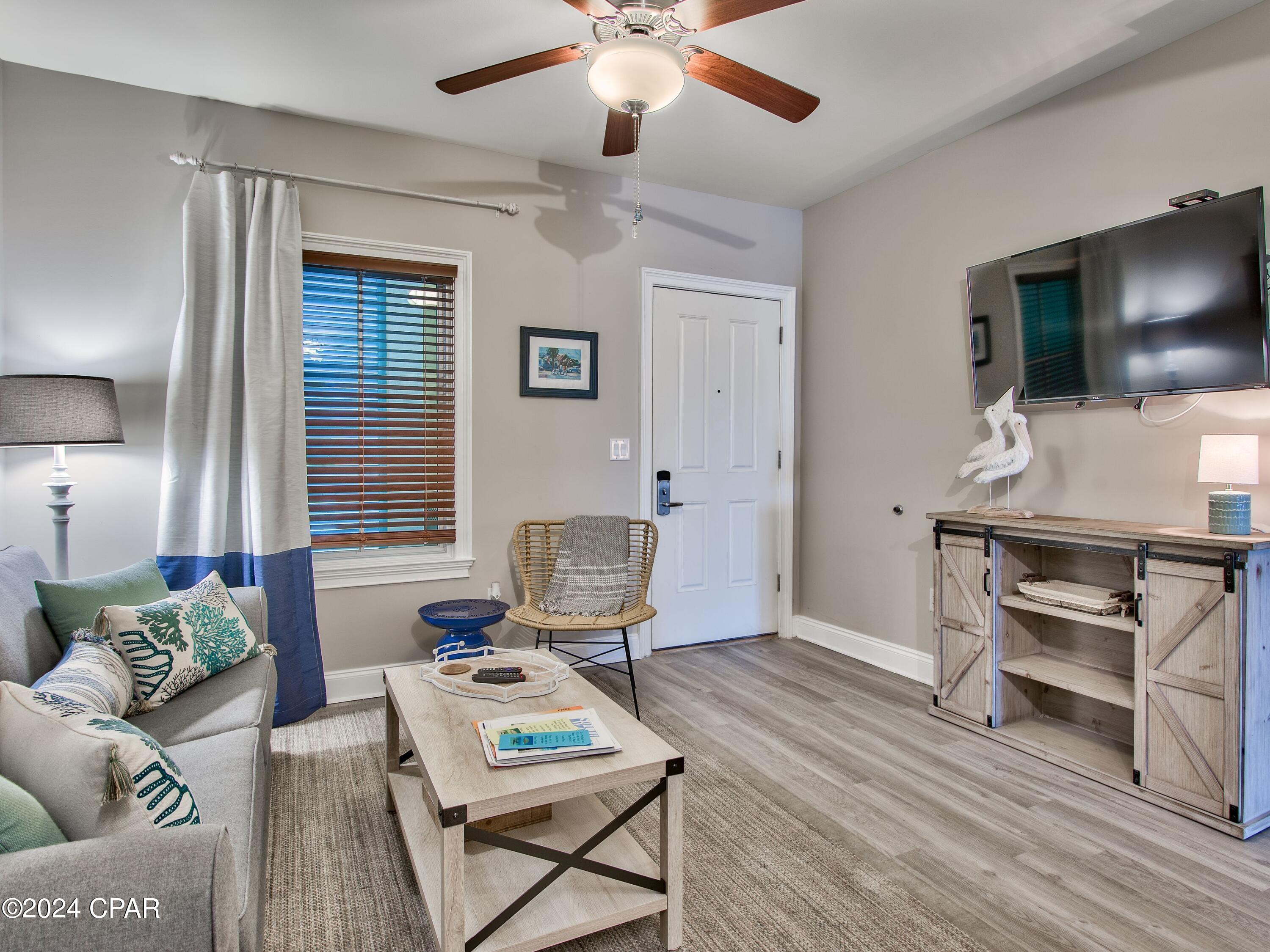 Carillon Beach Inn - Residential