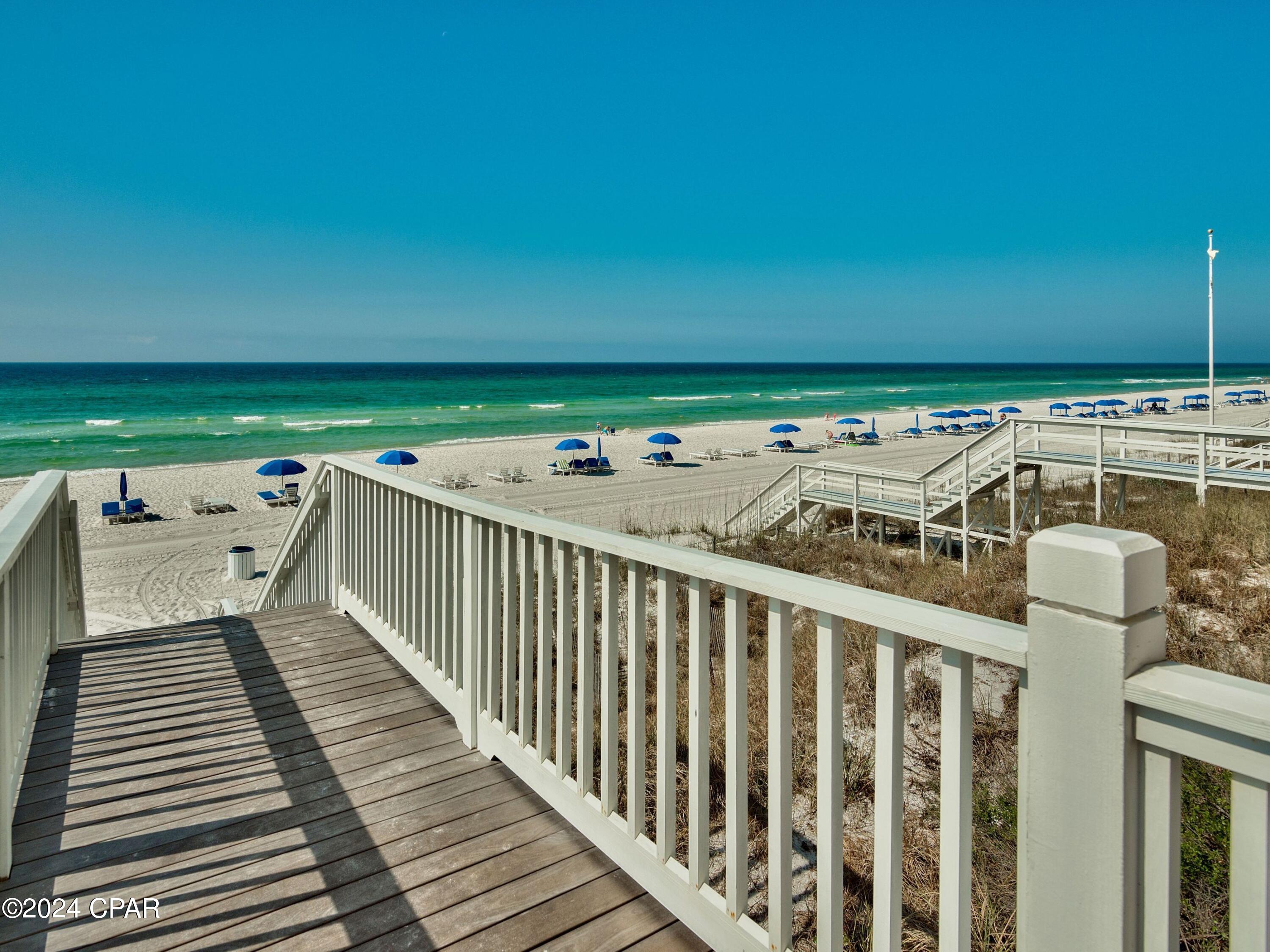 Carillon Beach Inn - Residential