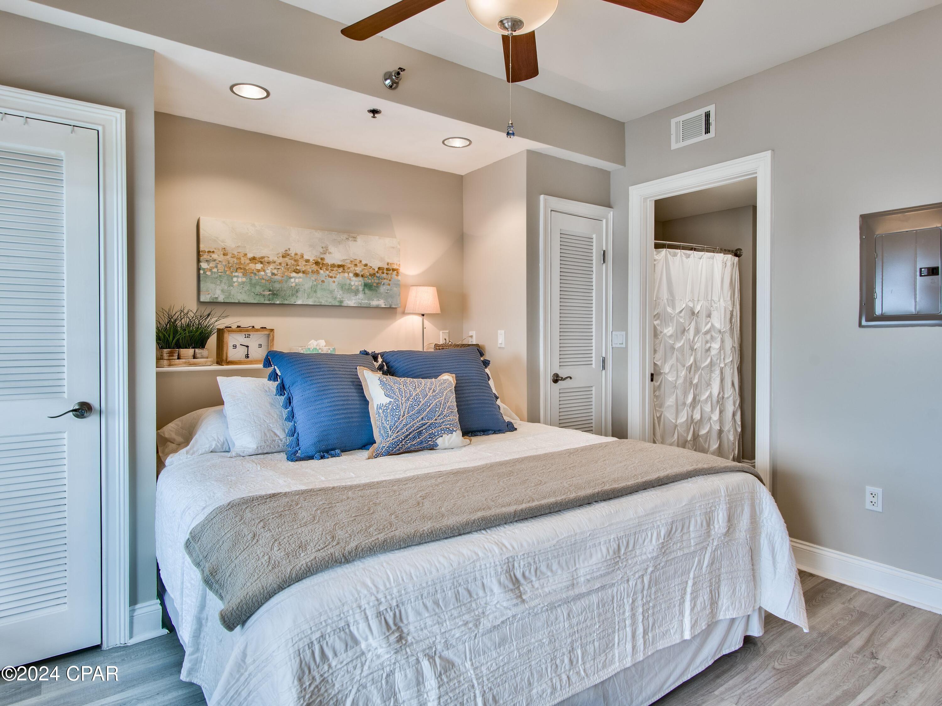 Carillon Beach Inn - Residential