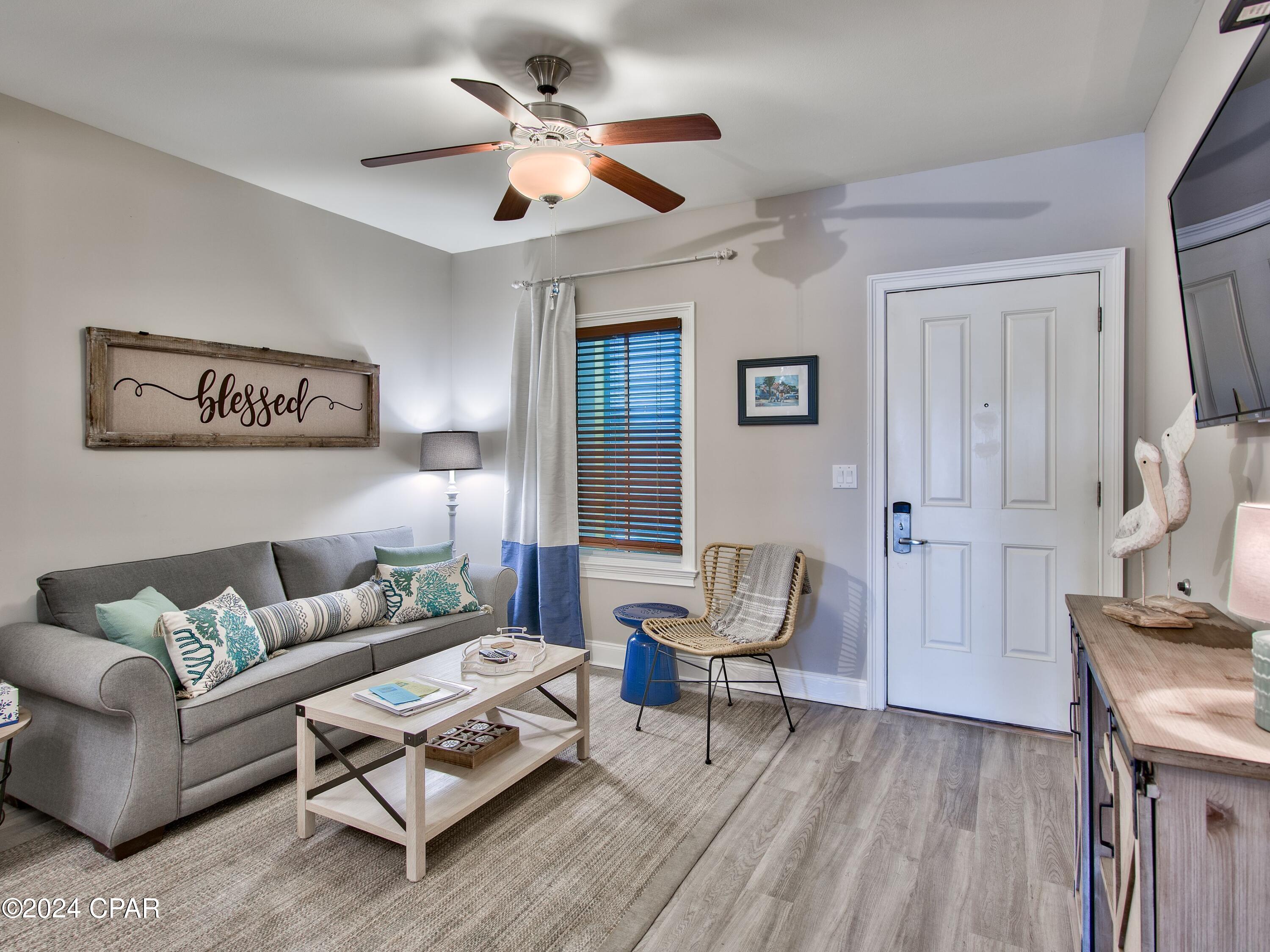 Carillon Beach Inn - Residential