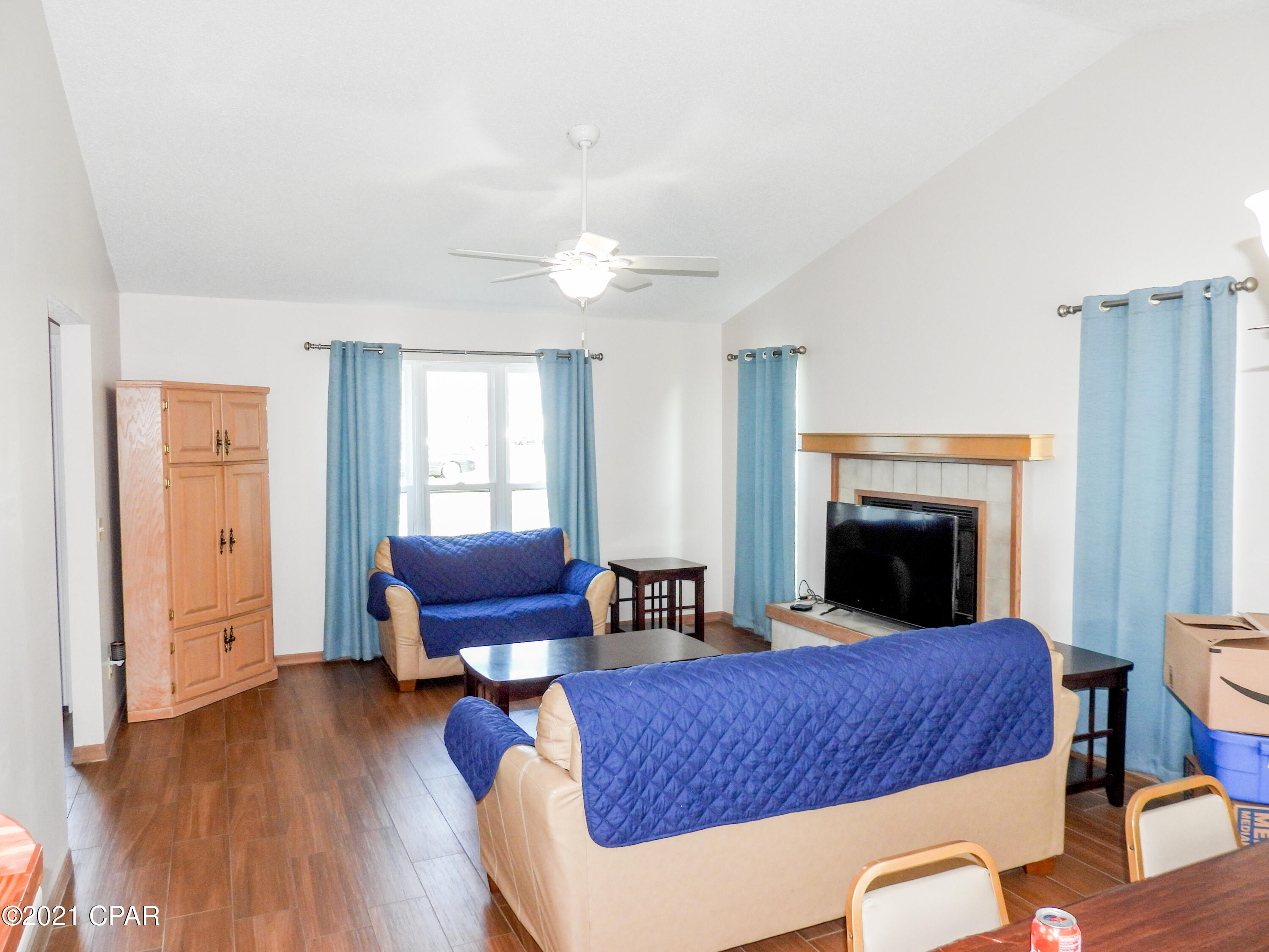 Belaire Estates U-6 - Residential