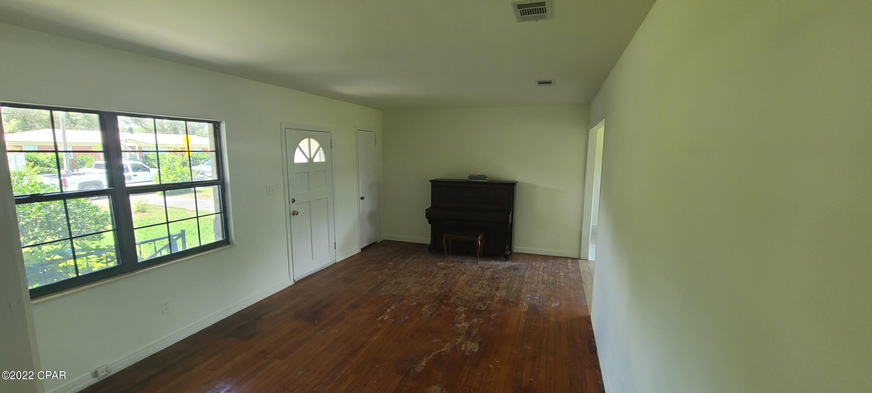 Sudduths 10Th Add - Residential