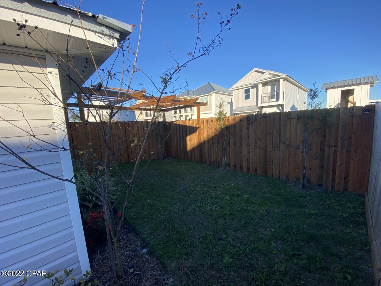 [No Recorded Subdiv] - Residential Lease