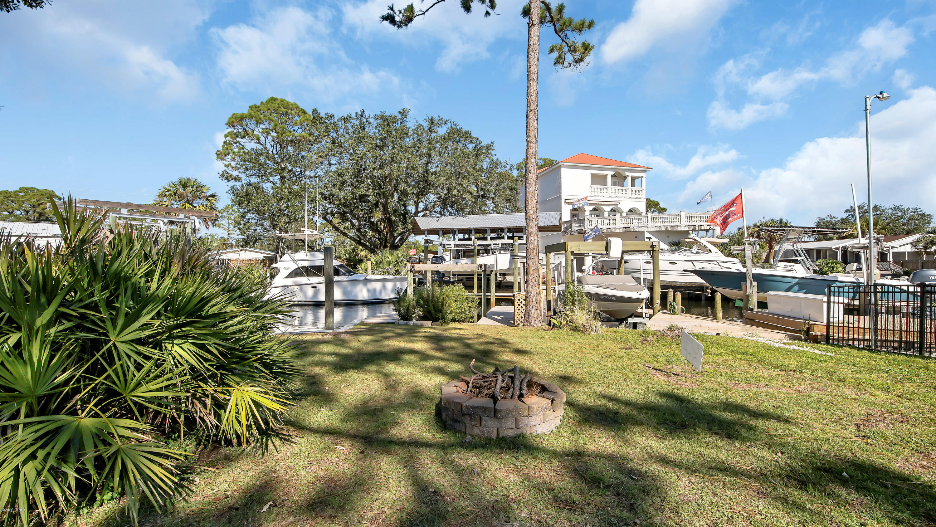 Harbour Towne - Residential