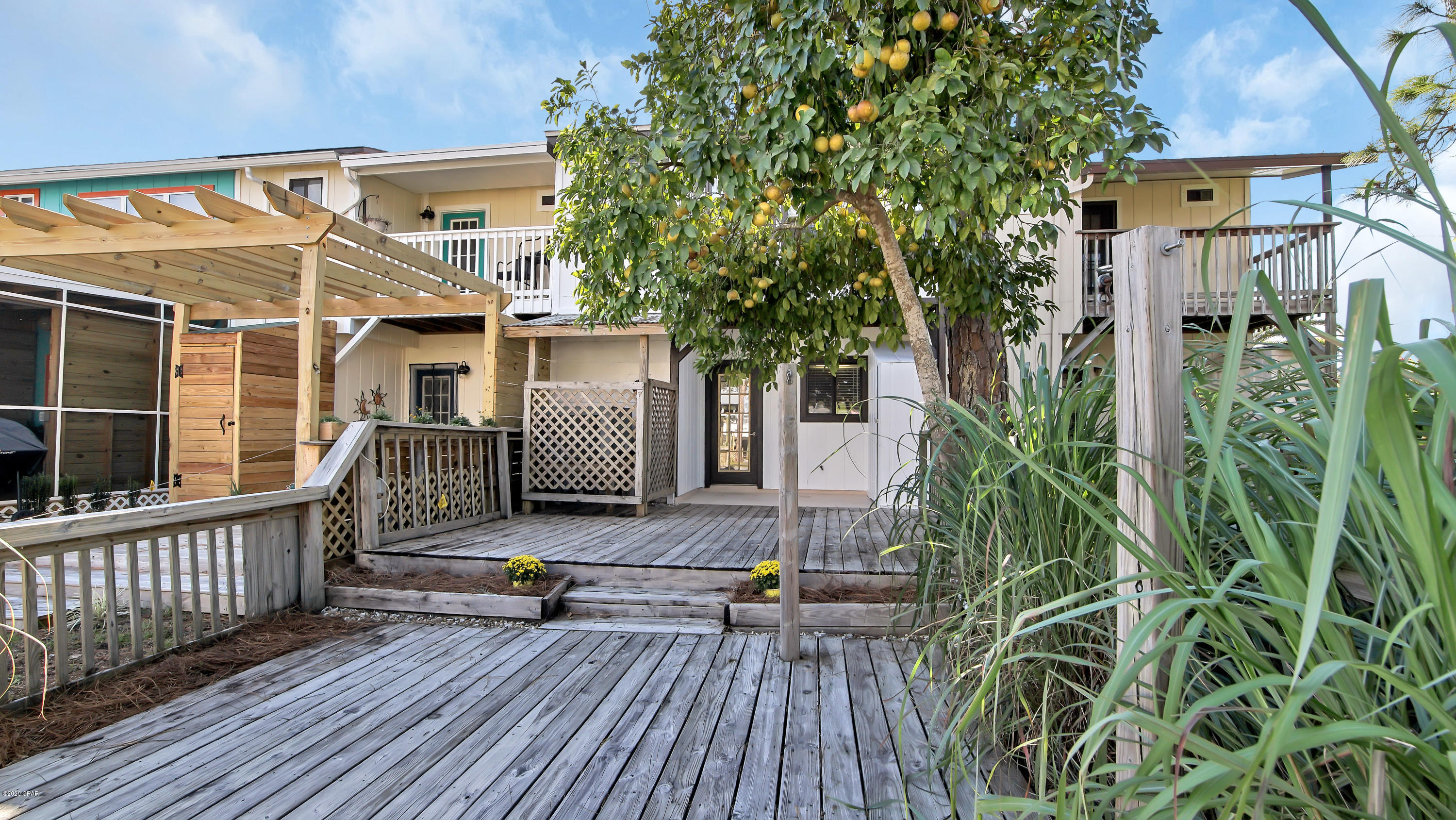 Harbour Towne - Residential