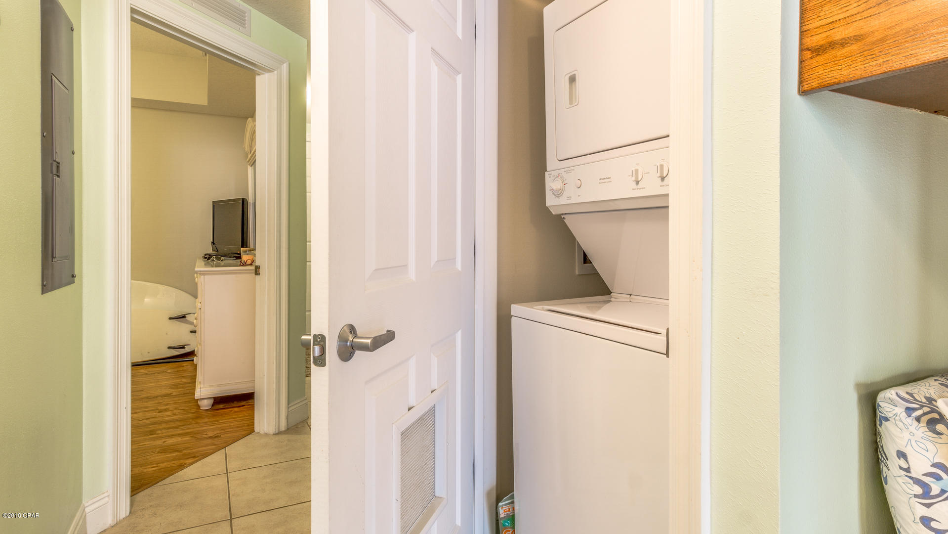 Calypso Towers I - Residential