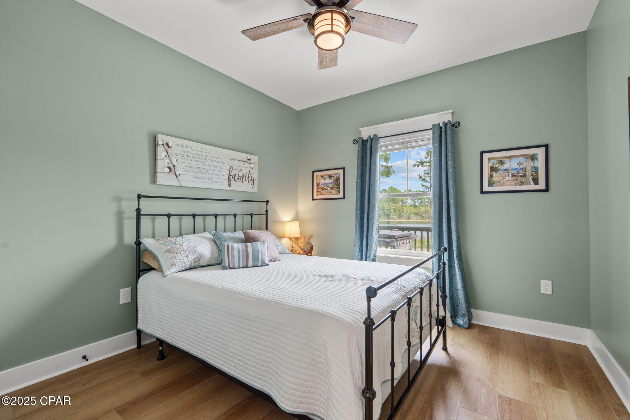 Paradise Lakes - Residential