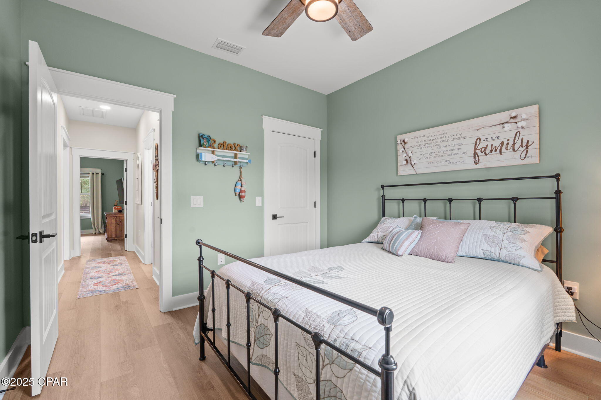 Paradise Lakes - Residential