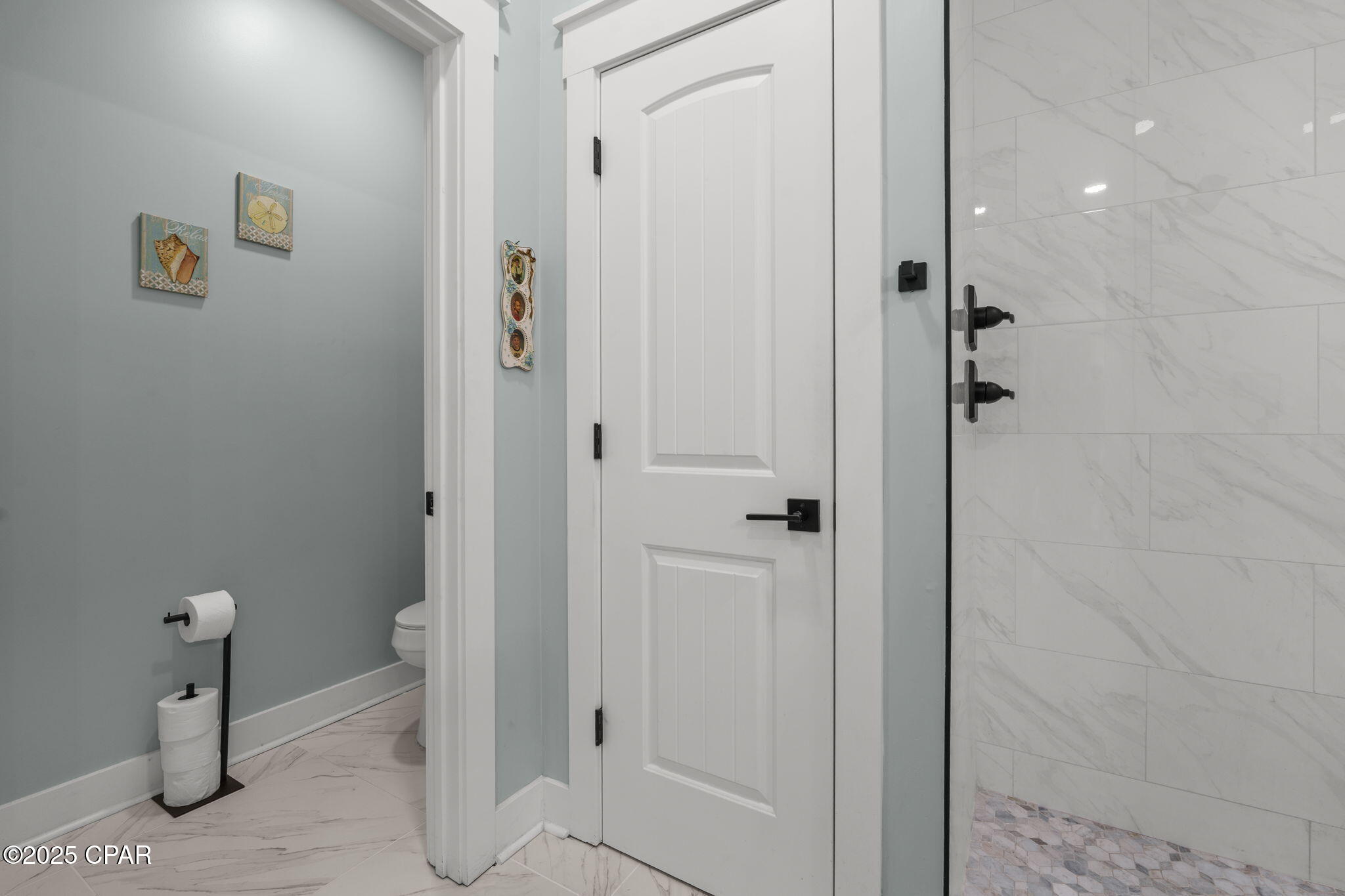 Paradise Lakes - Residential