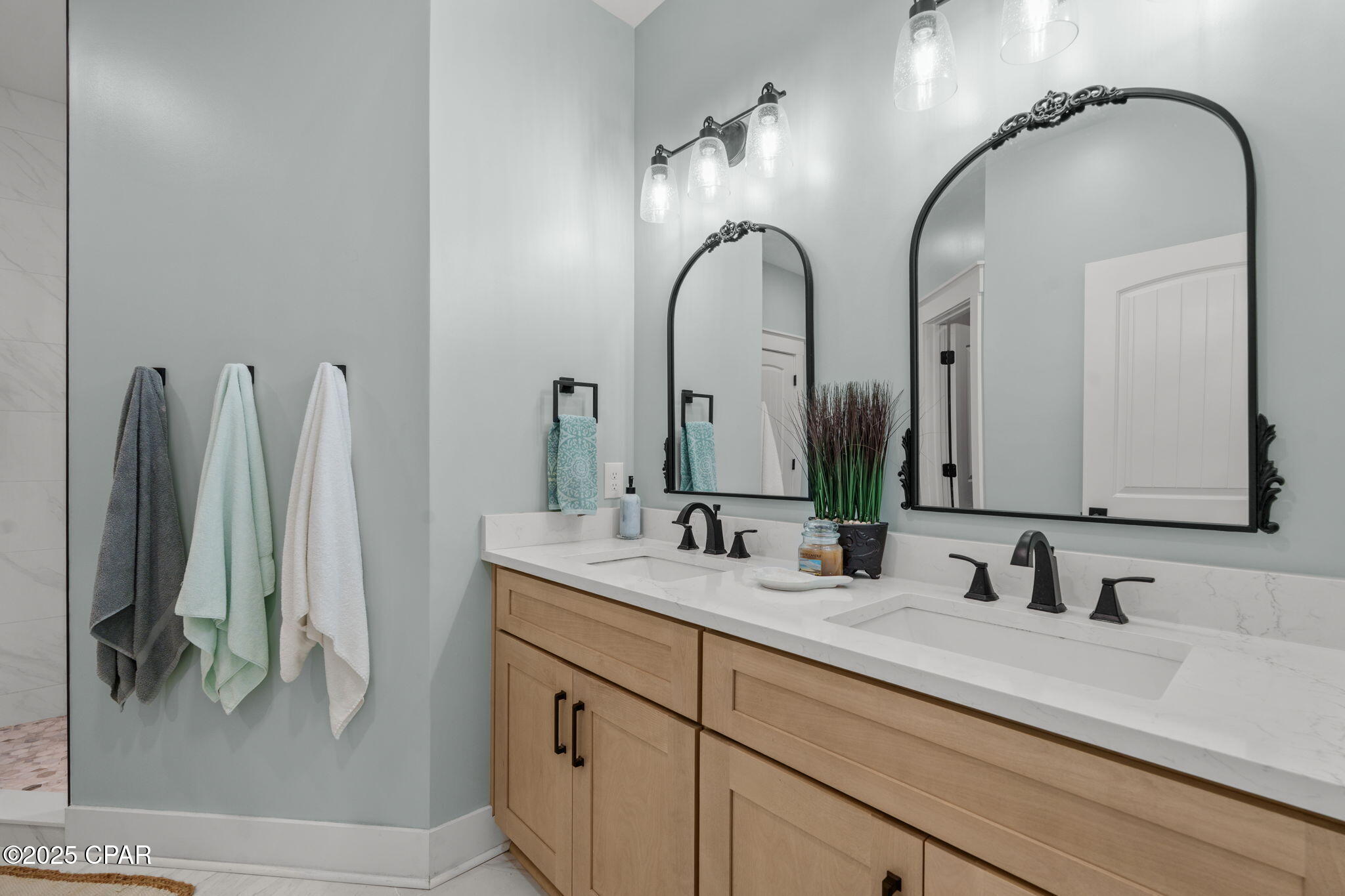 Paradise Lakes - Residential