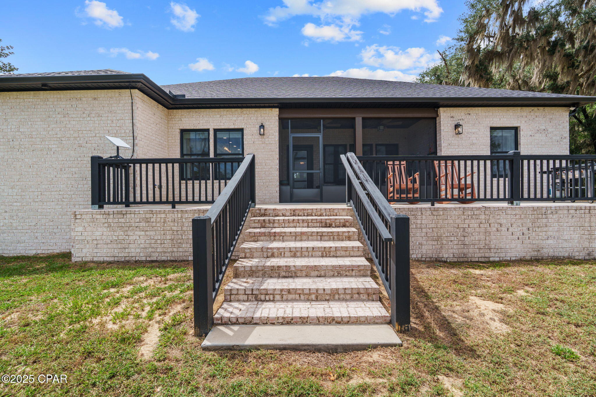 Paradise Lakes - Residential