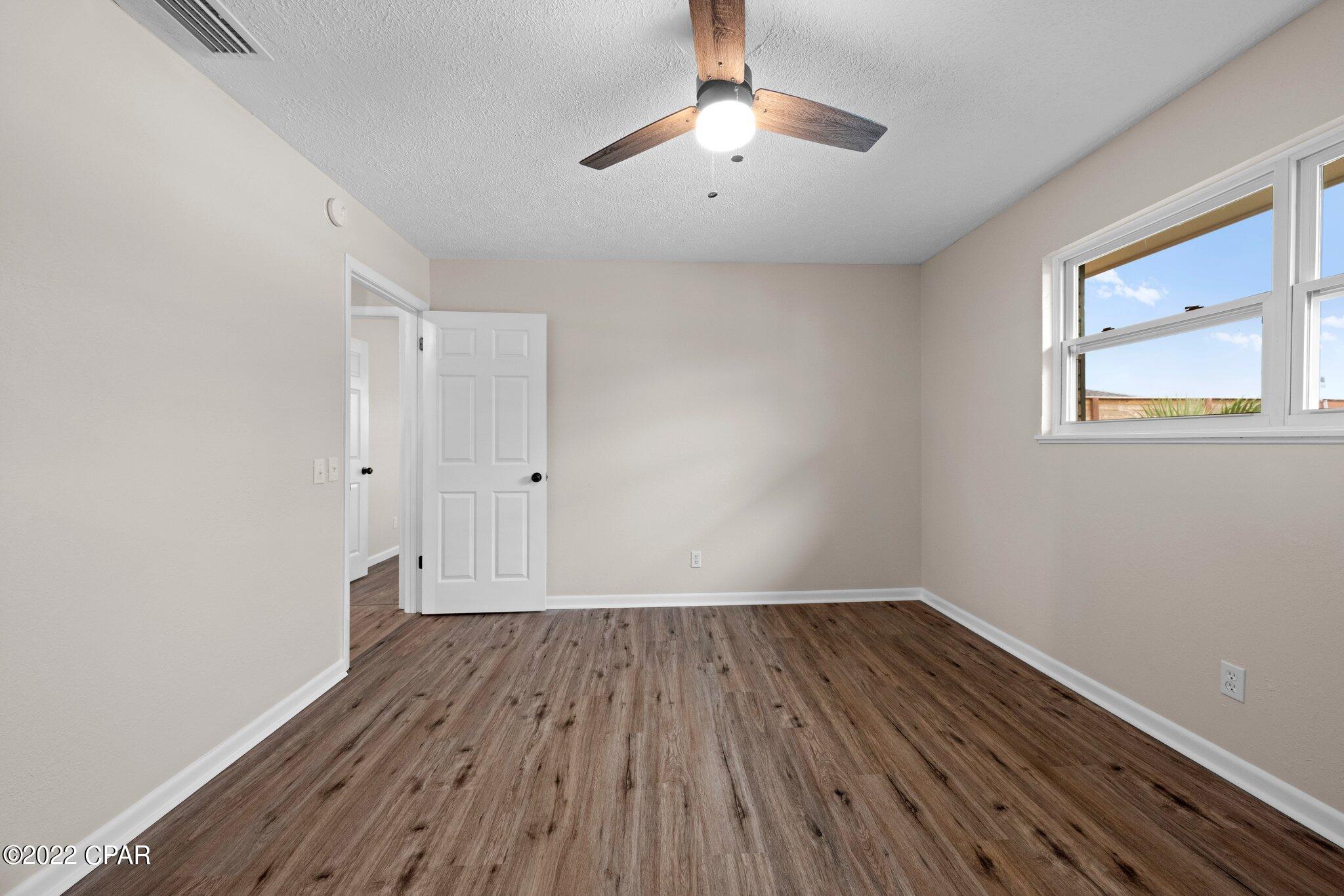 Pretty Bayou Island - Residential