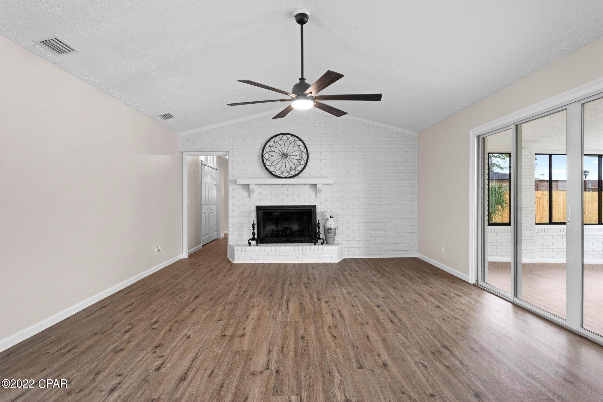 Pretty Bayou Island - Residential