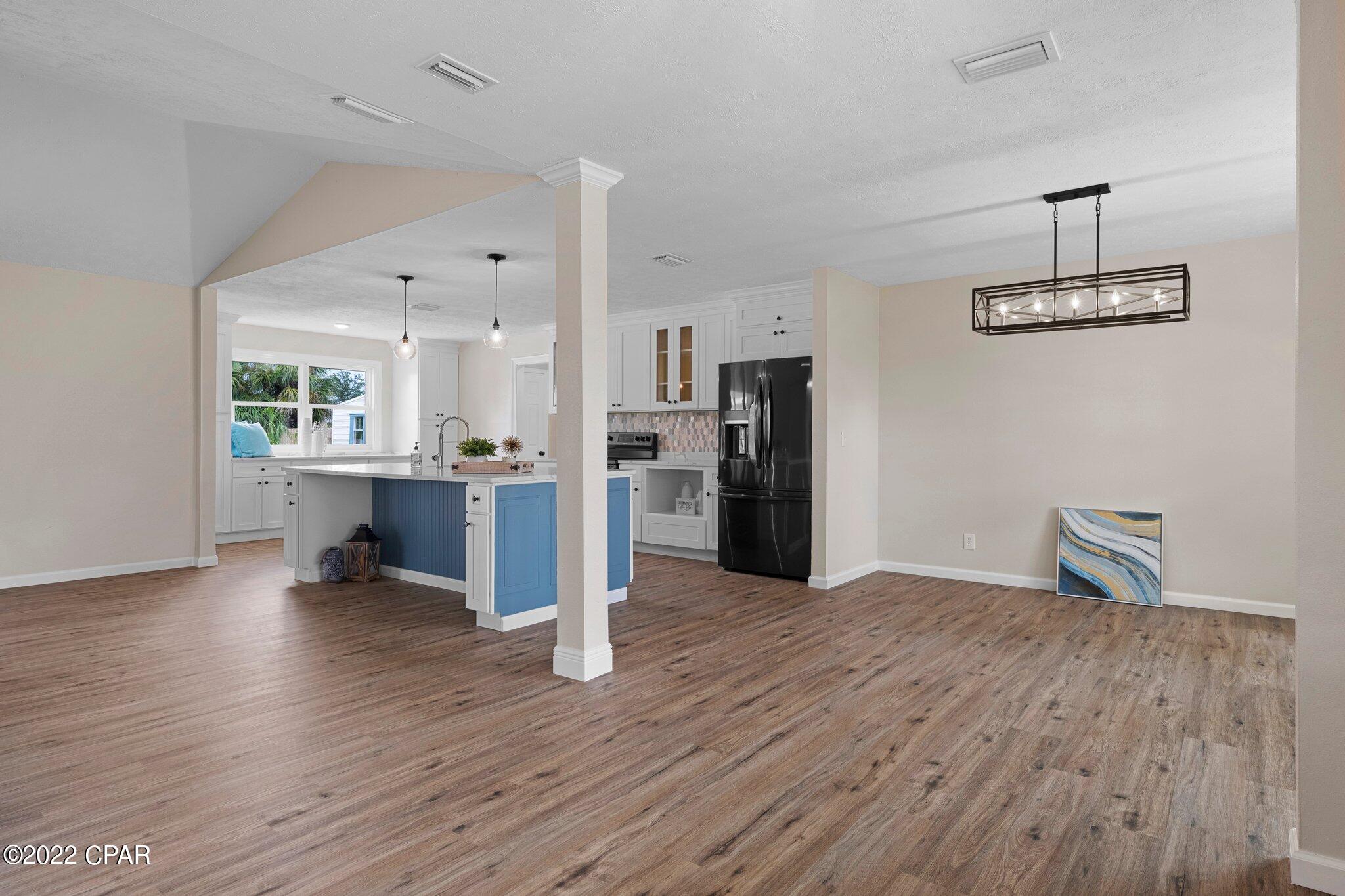 Pretty Bayou Island - Residential