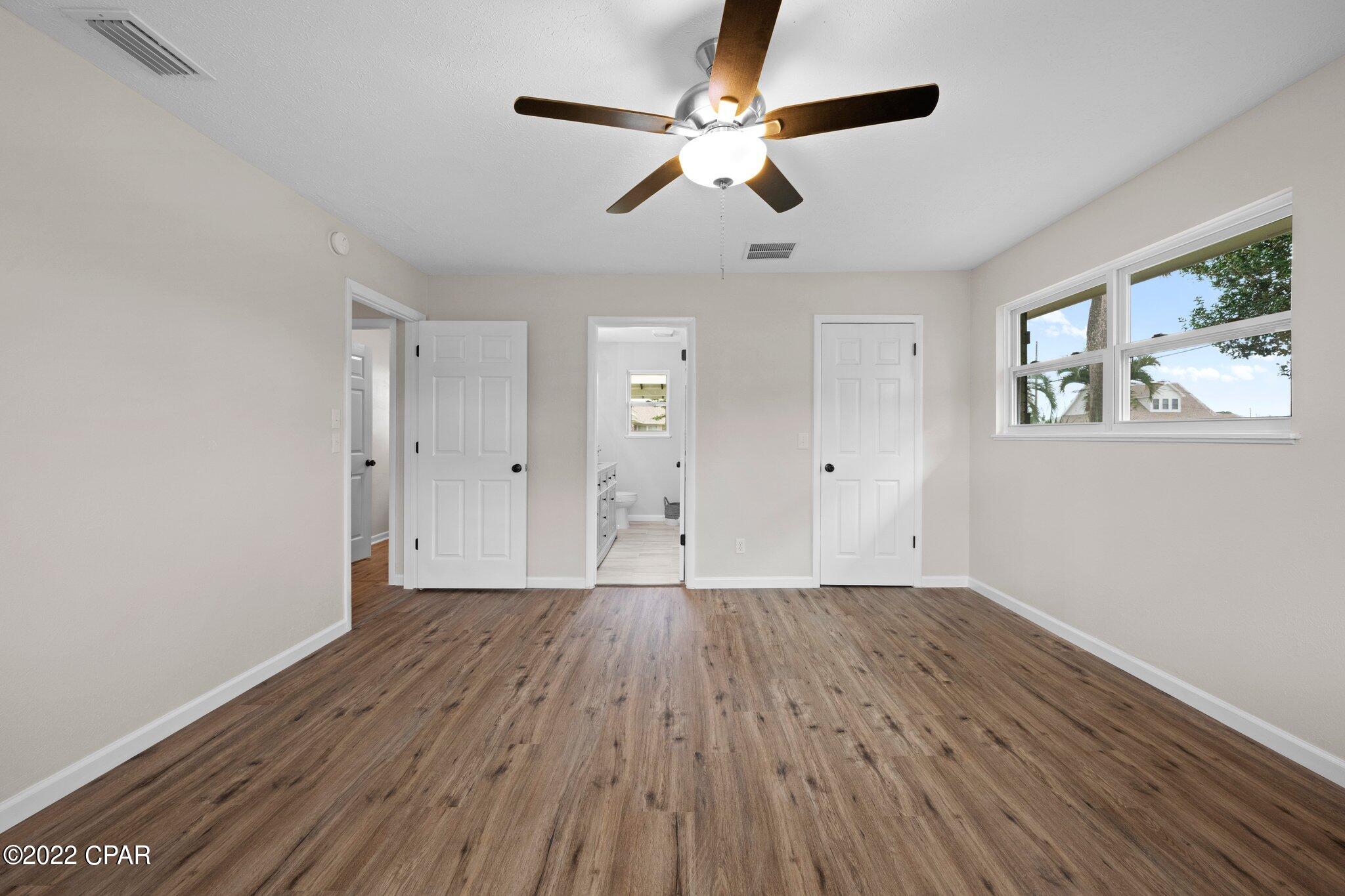 Pretty Bayou Island - Residential