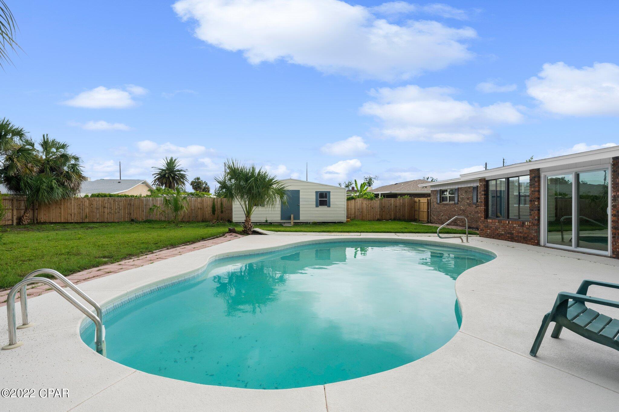 Pretty Bayou Island - Residential