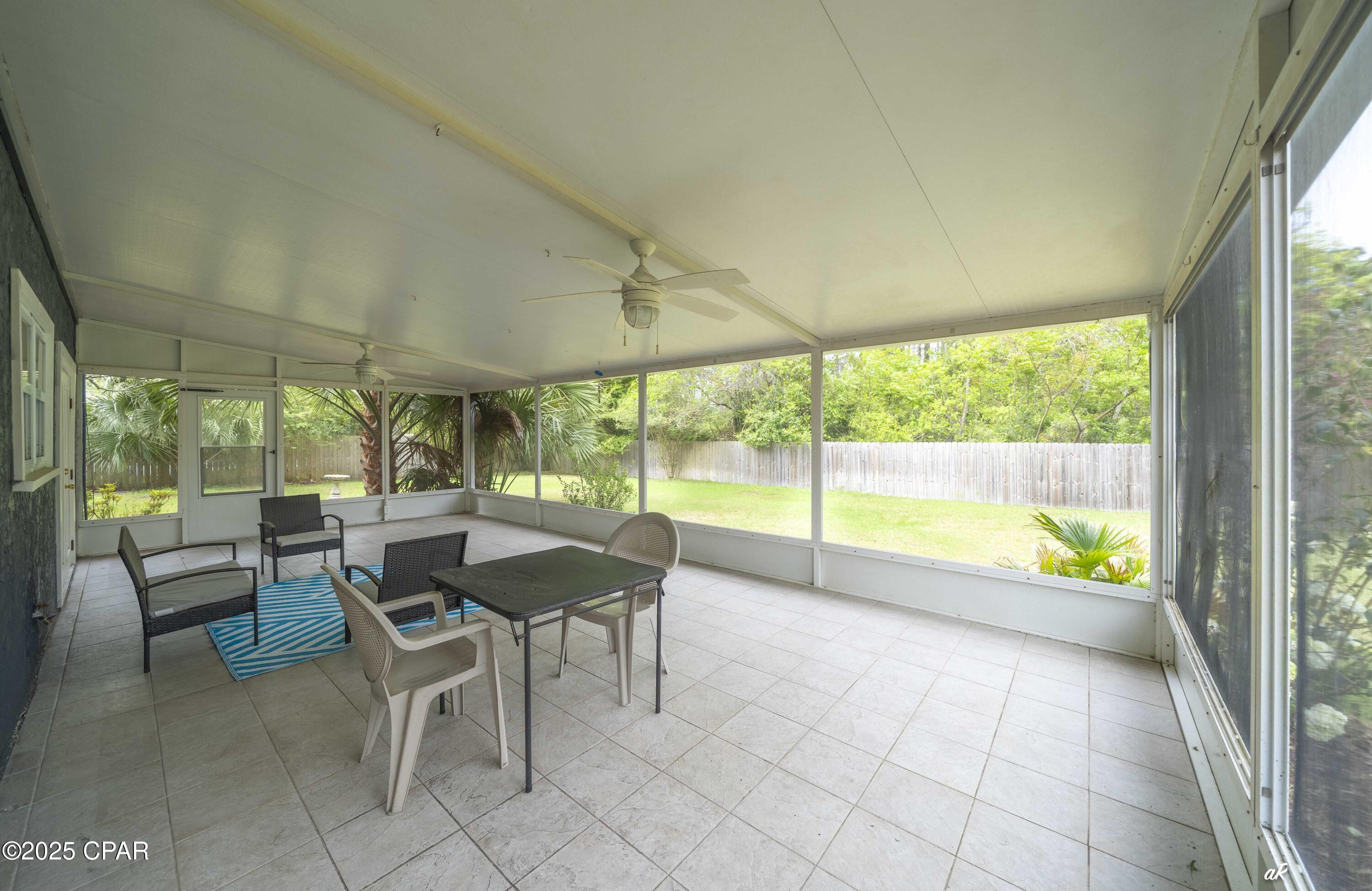 Colony Club - Residential