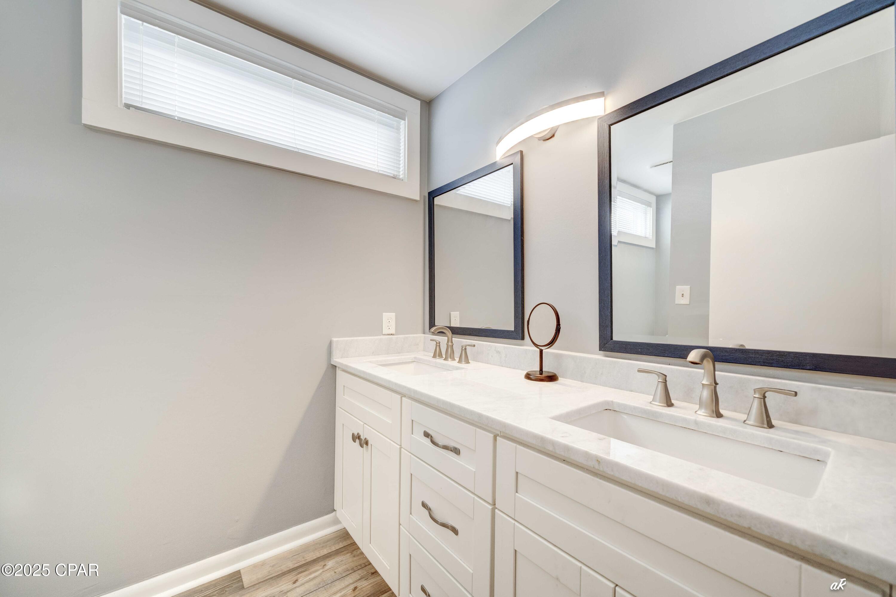 Colony Club - Residential