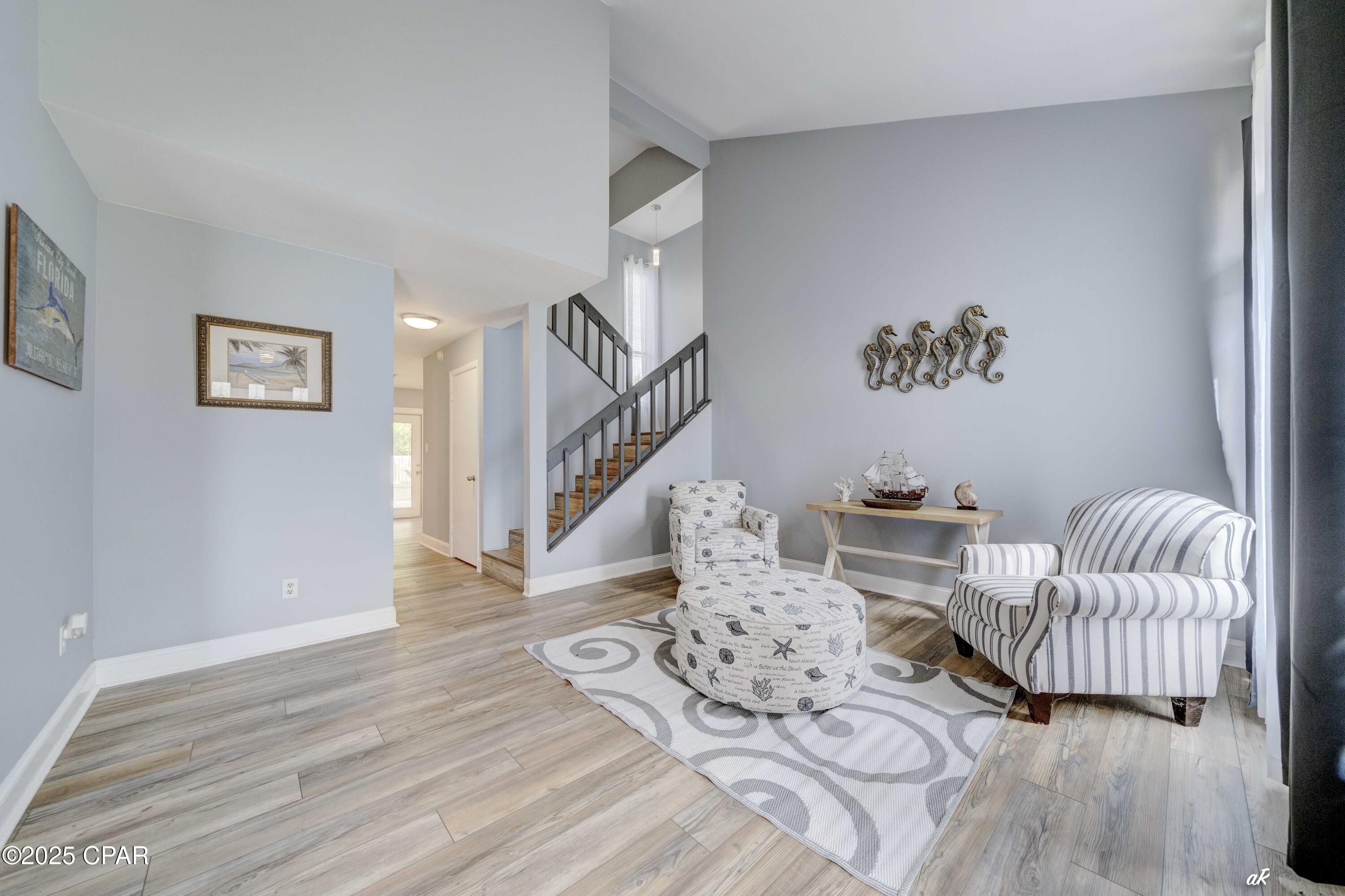 Colony Club - Residential